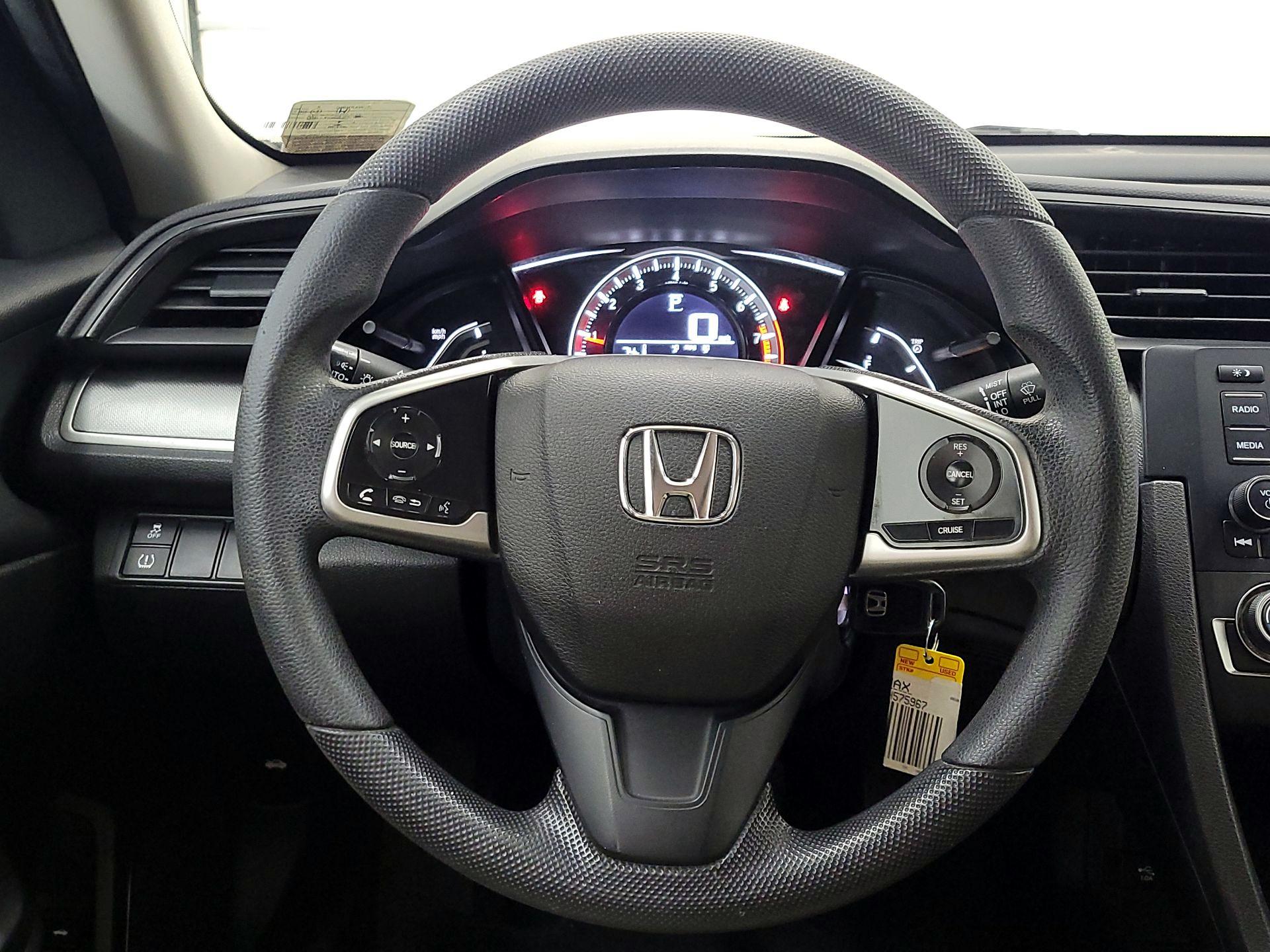 Thumbnail: 2016 Honda Civic - 10
