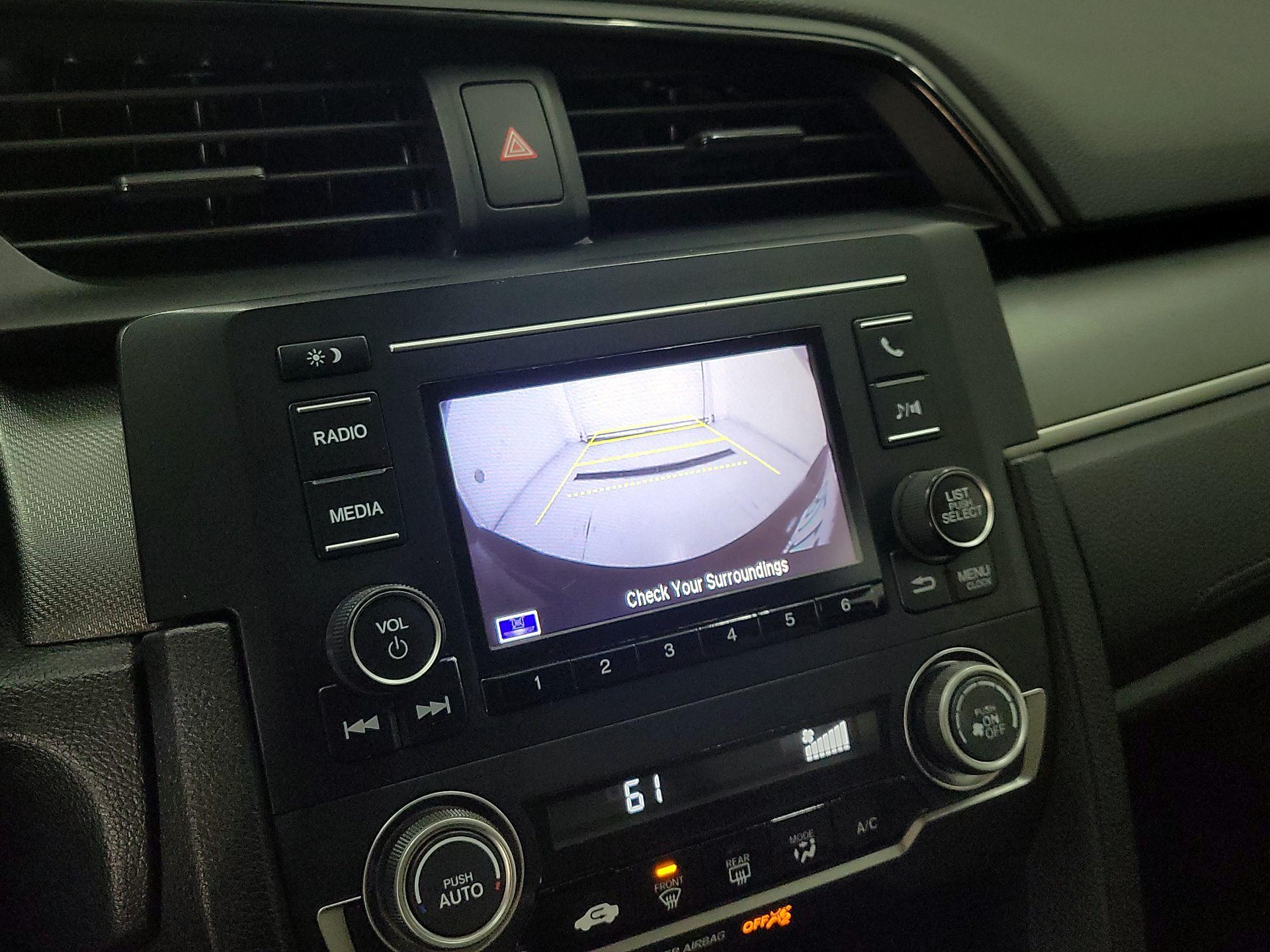 Thumbnail: 2016 Honda Civic - 14