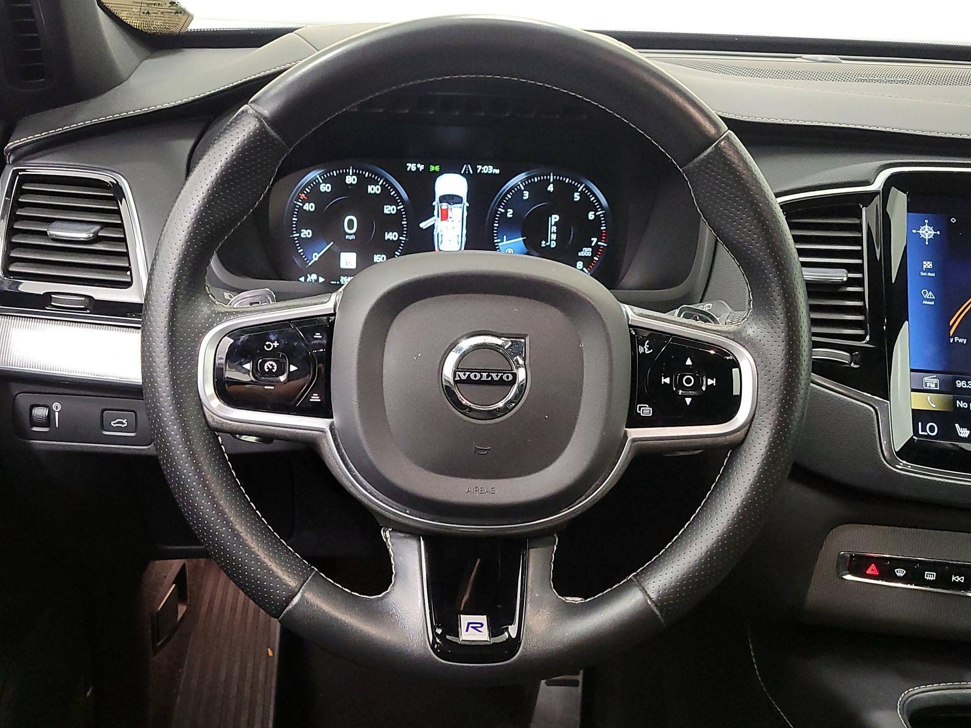 Thumbnail: 2019 Volvo XC90 - 10