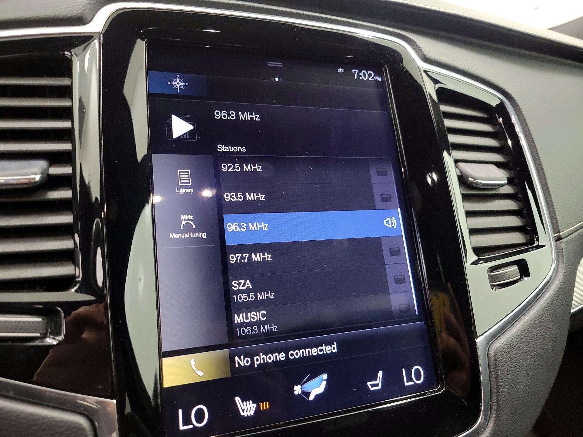 Thumbnail: 2019 Volvo XC90 - 16