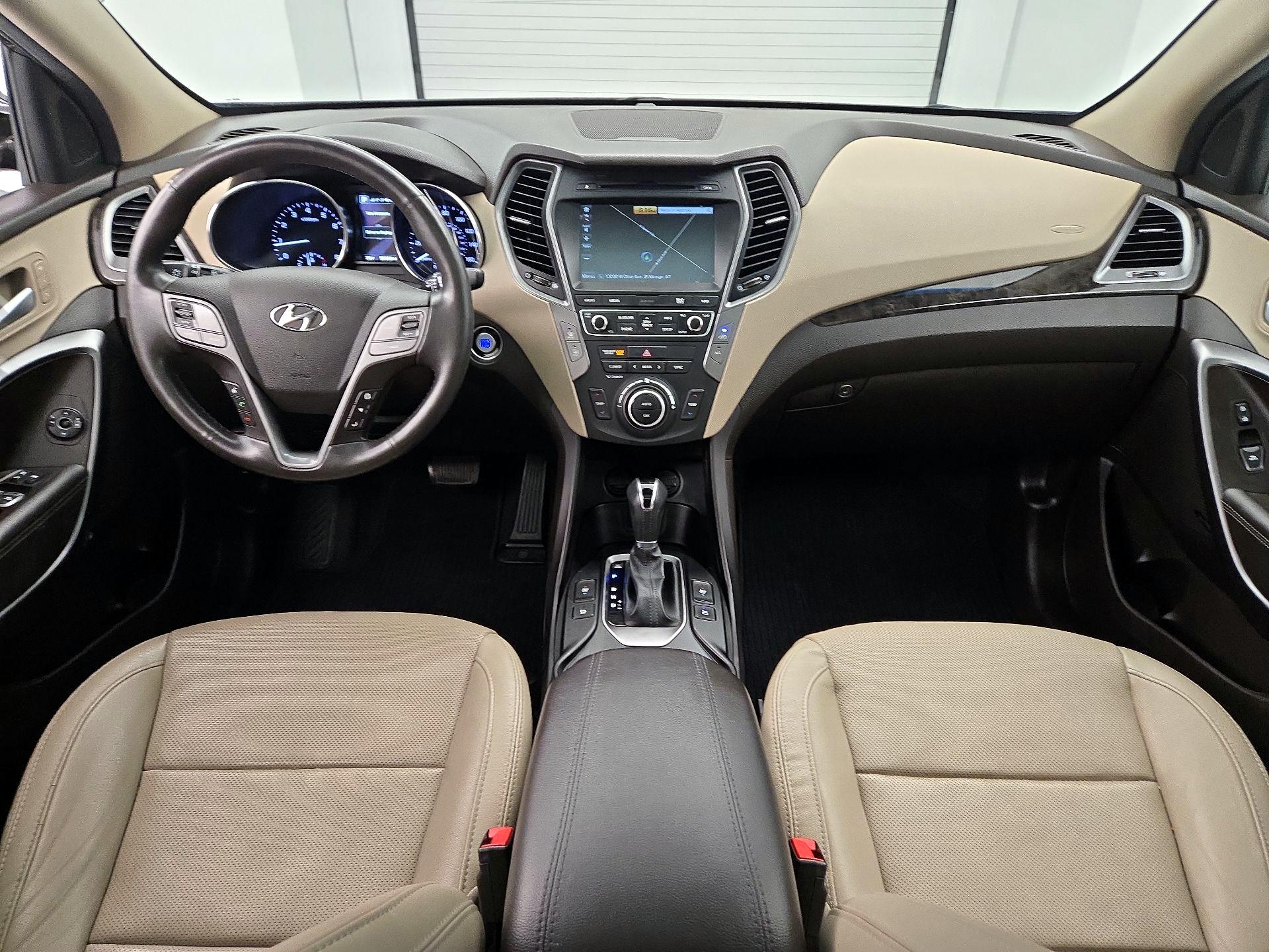 Thumbnail: 2017 Hyundai Santa Fe - 9
