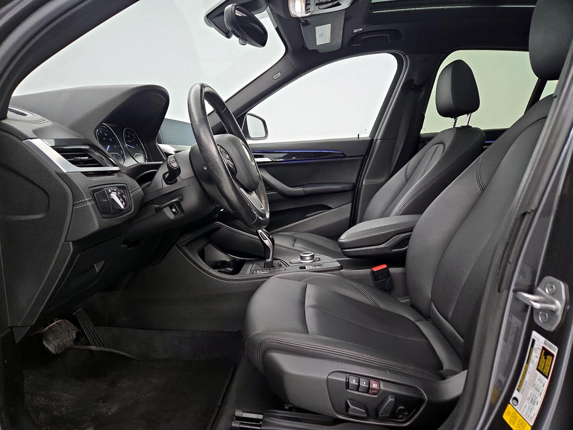 Thumbnail: 2021 BMW X1 - 11