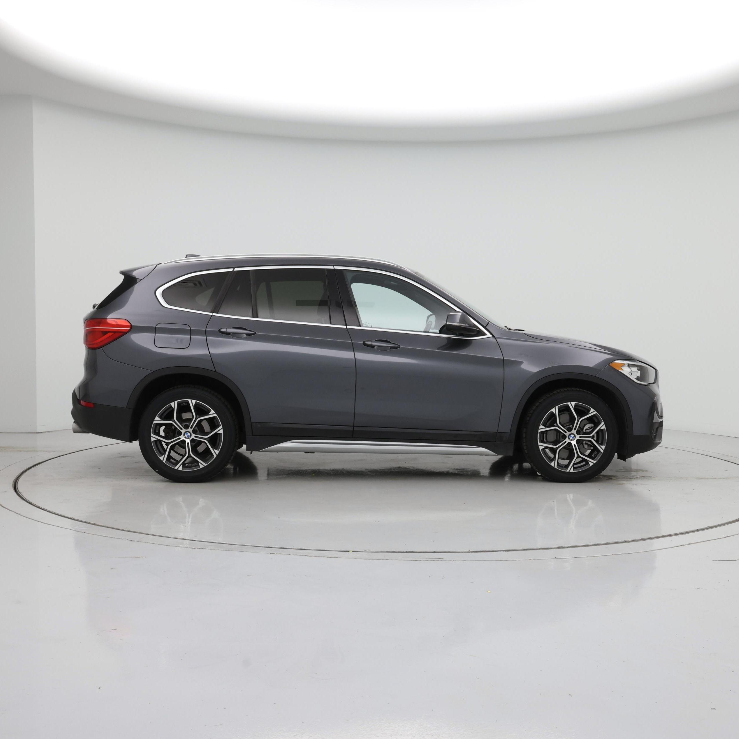 Thumbnail: 2021 BMW X1 - 7