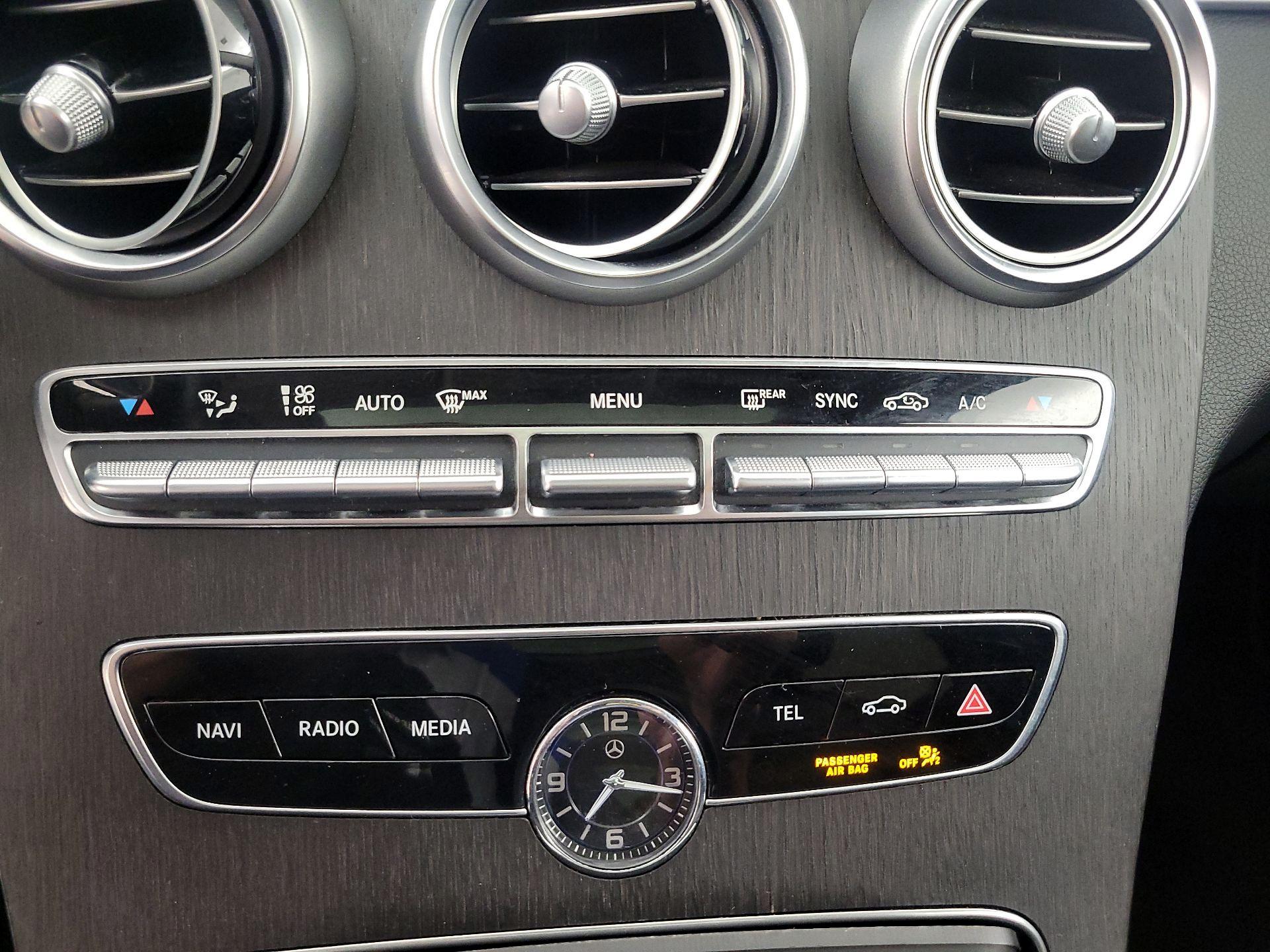Thumbnail: 2021 Mercedes-Benz C-Class - 16