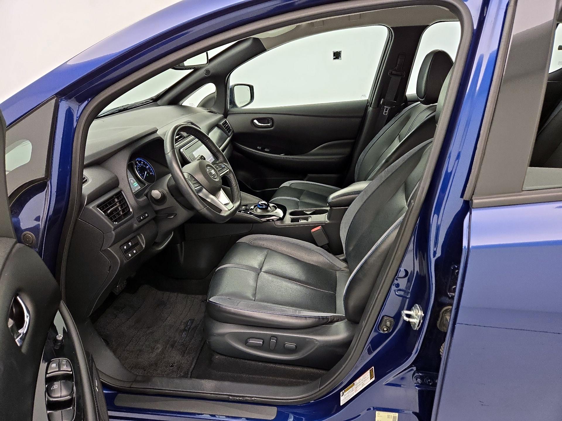 Thumbnail: 2018 Nissan Leaf - 11