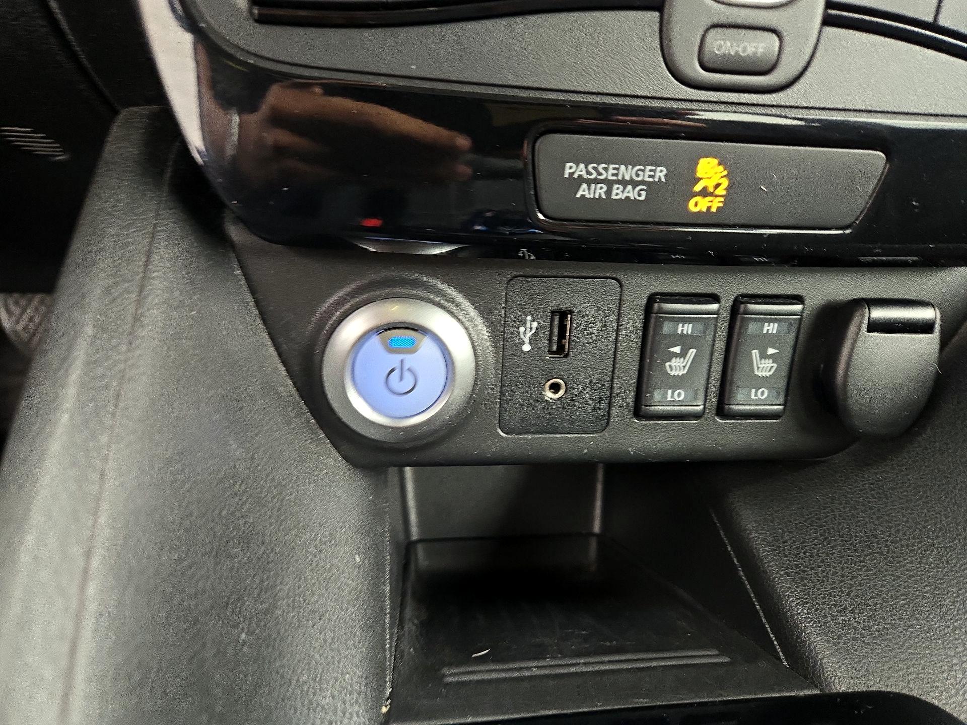 Thumbnail: 2018 Nissan Leaf - 19