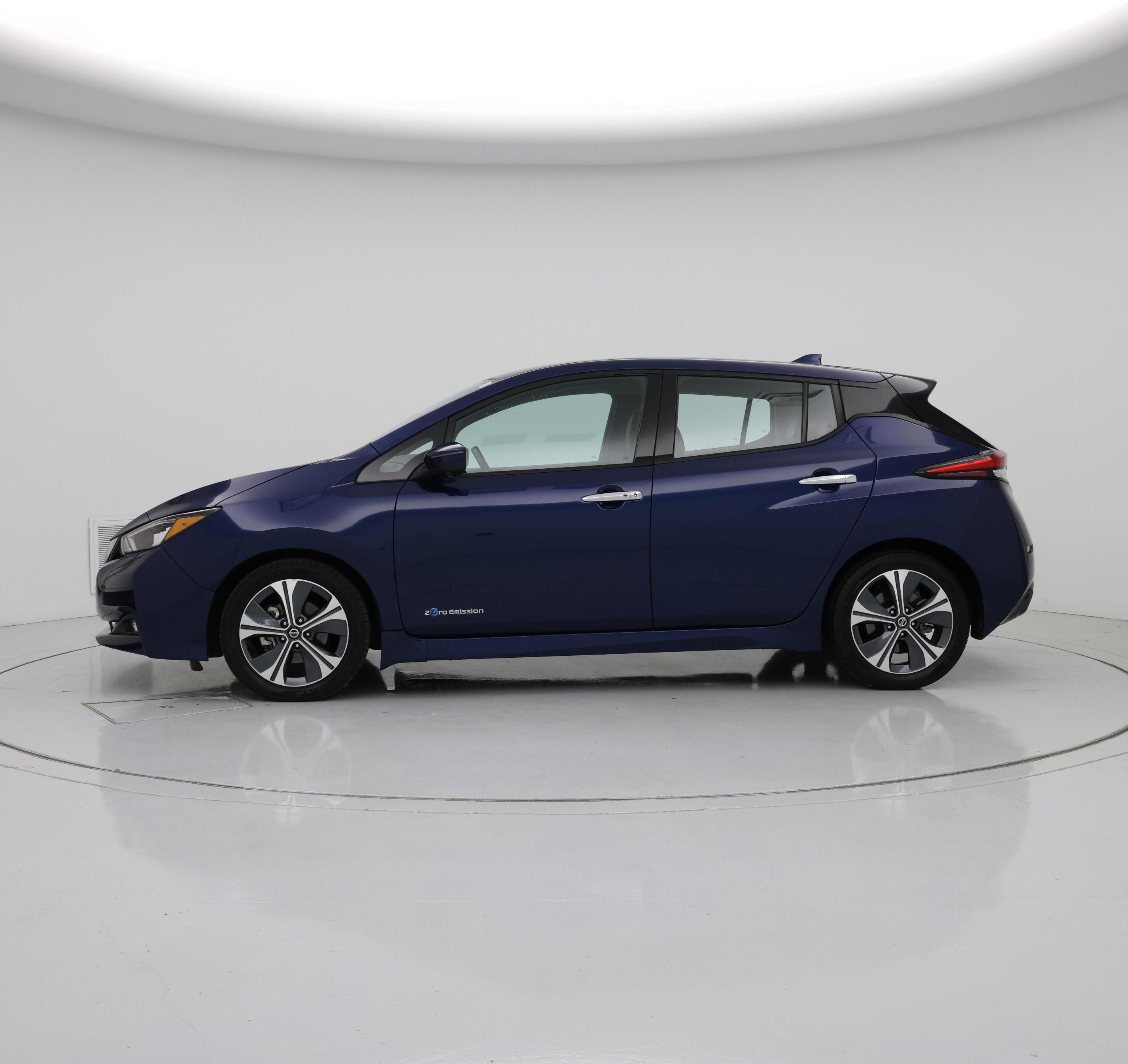 Thumbnail: 2018 Nissan Leaf - 3
