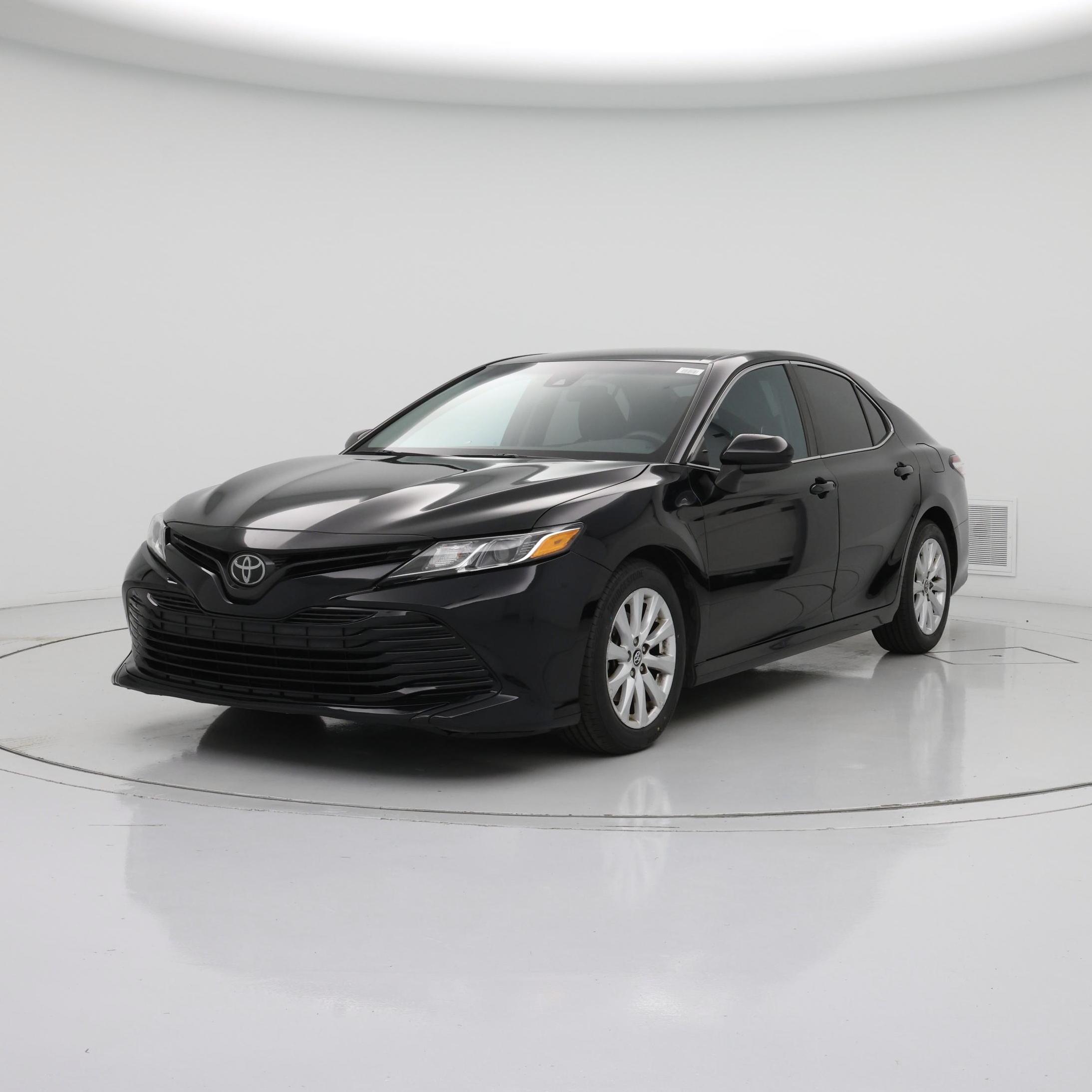 Thumbnail: 2020 Toyota Camry - 4