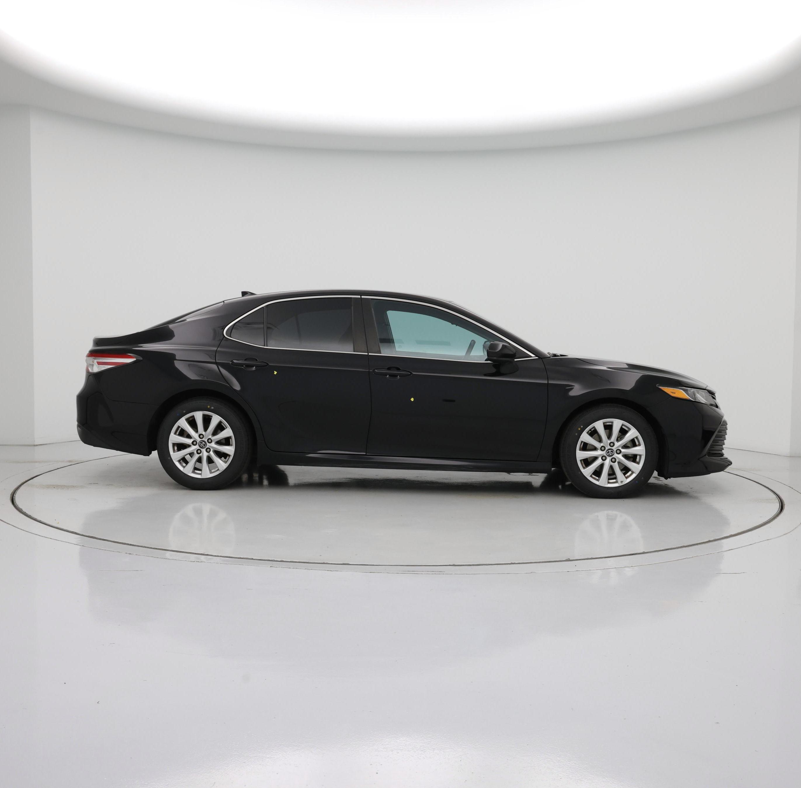 Thumbnail: 2020 Toyota Camry - 7
