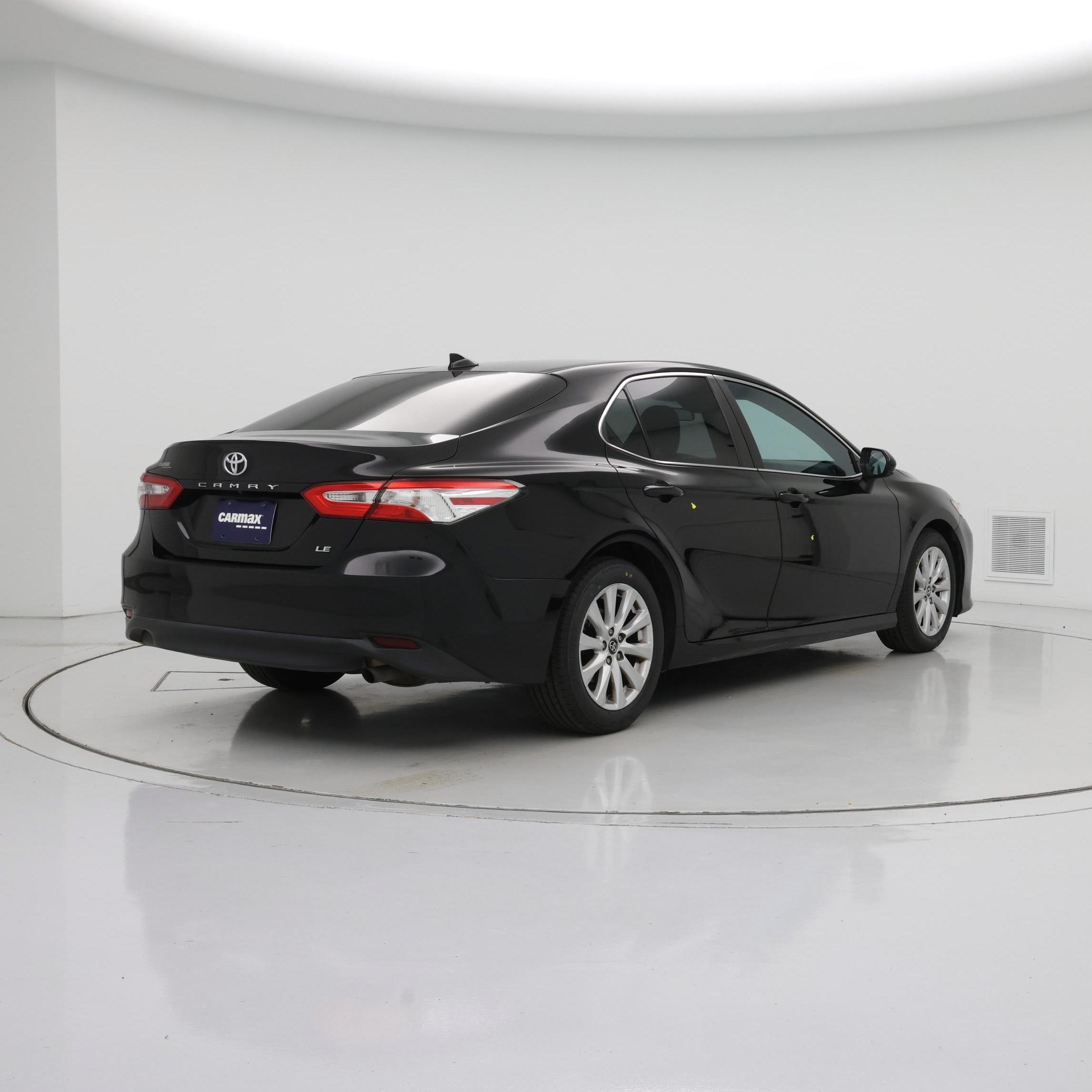 Thumbnail: 2020 Toyota Camry - 8
