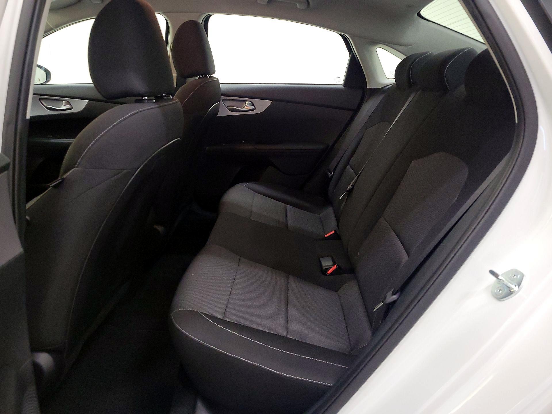 Thumbnail: 2023 Kia Forte - 19