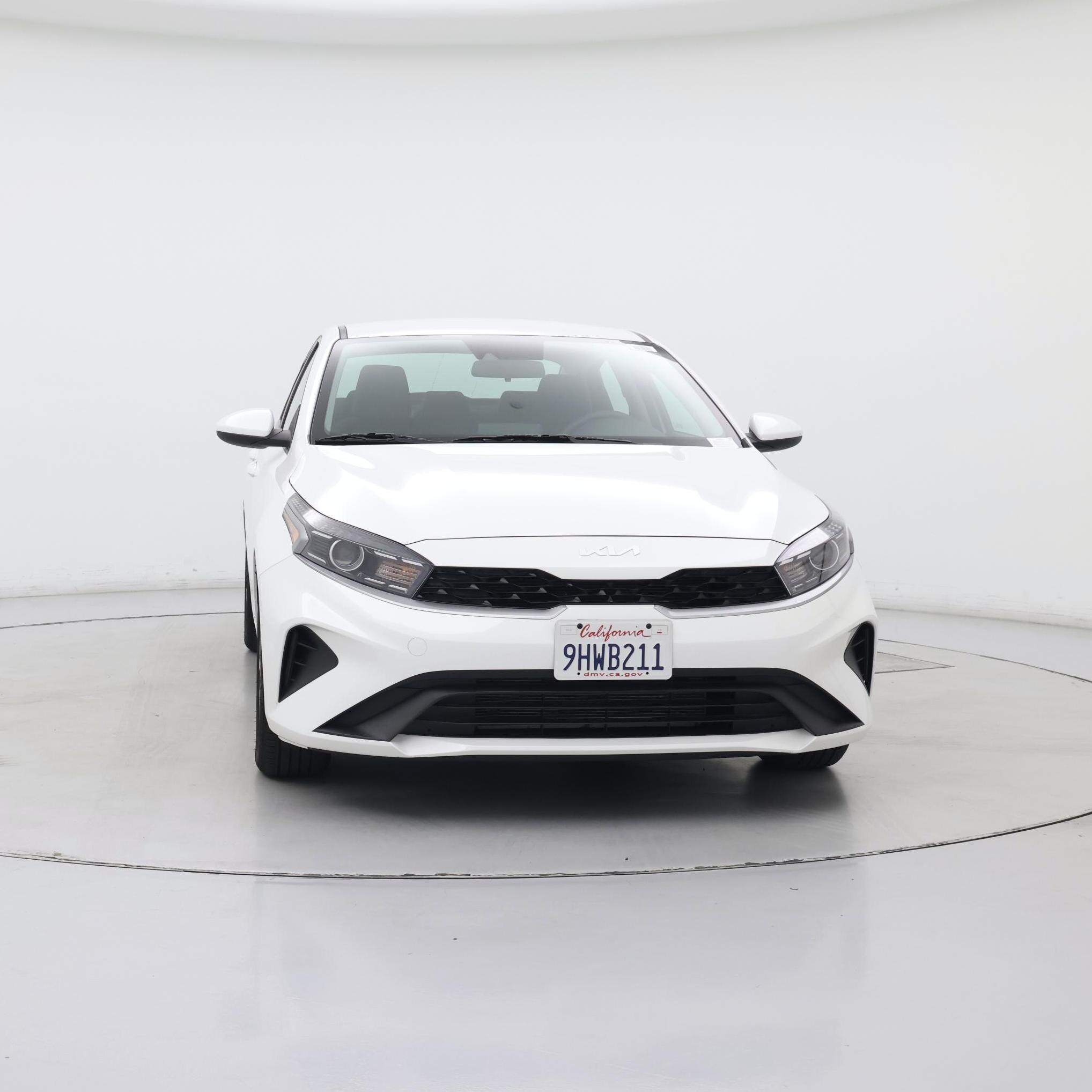 Thumbnail: 2023 Kia Forte - 5