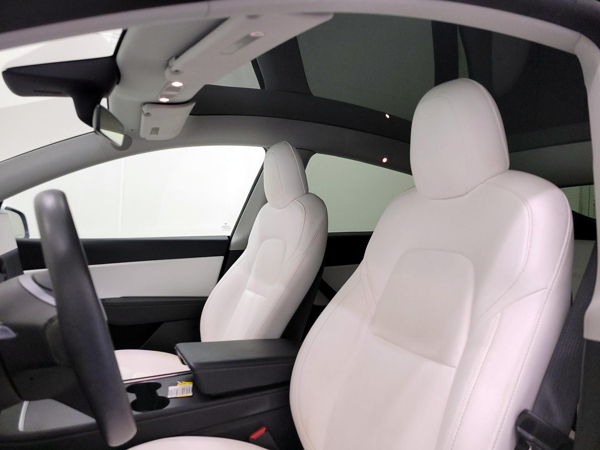 Thumbnail: 2022 Tesla Model Y - 18