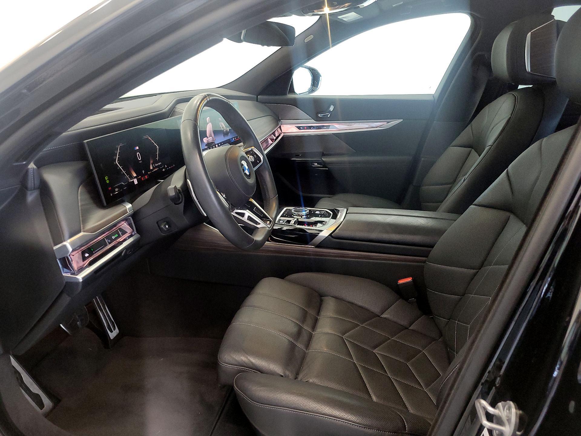 Thumbnail: 2023 BMW 7 Series - 11