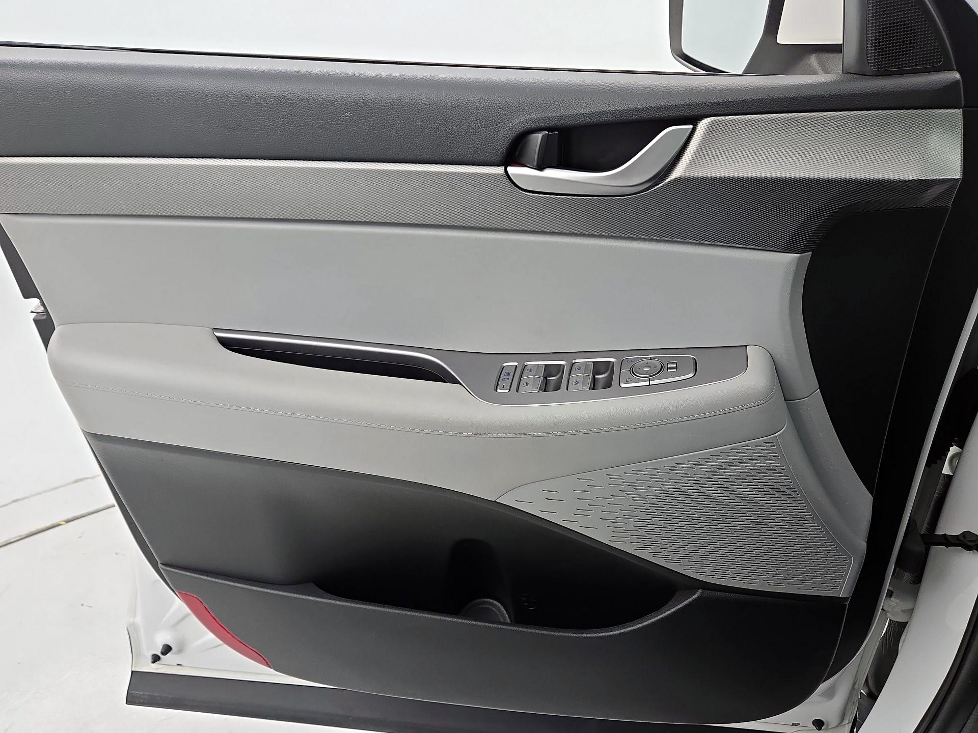 Thumbnail: 2020 Hyundai Palisade - 12