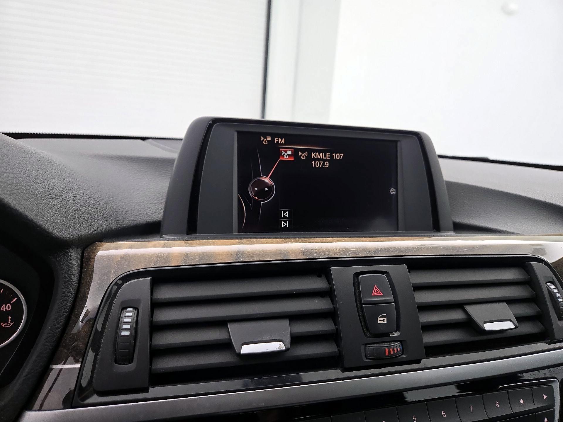 Thumbnail: 2015 BMW 4 Series - 15