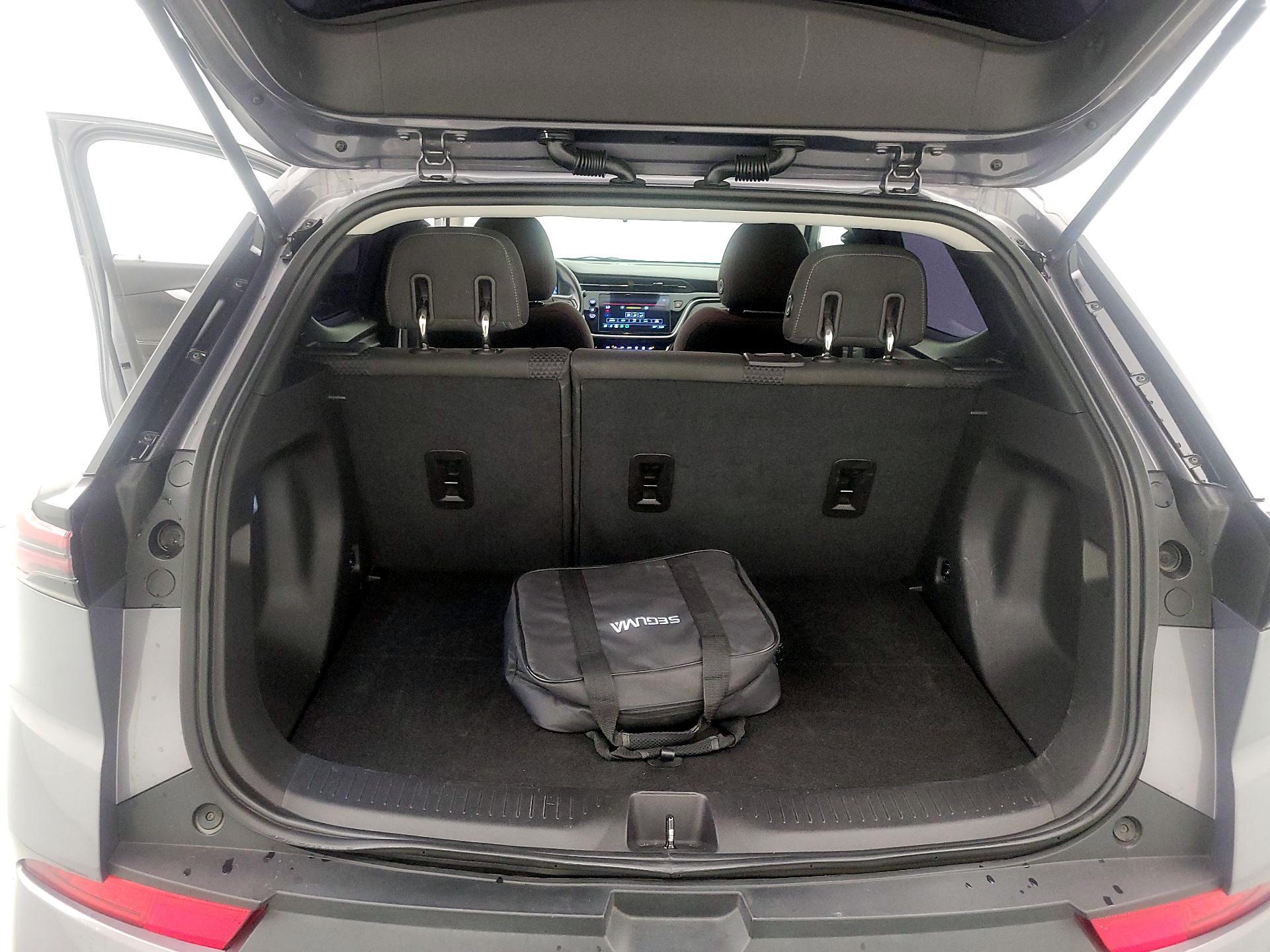 Thumbnail: 2023 Chevrolet Bolt EUV - 20