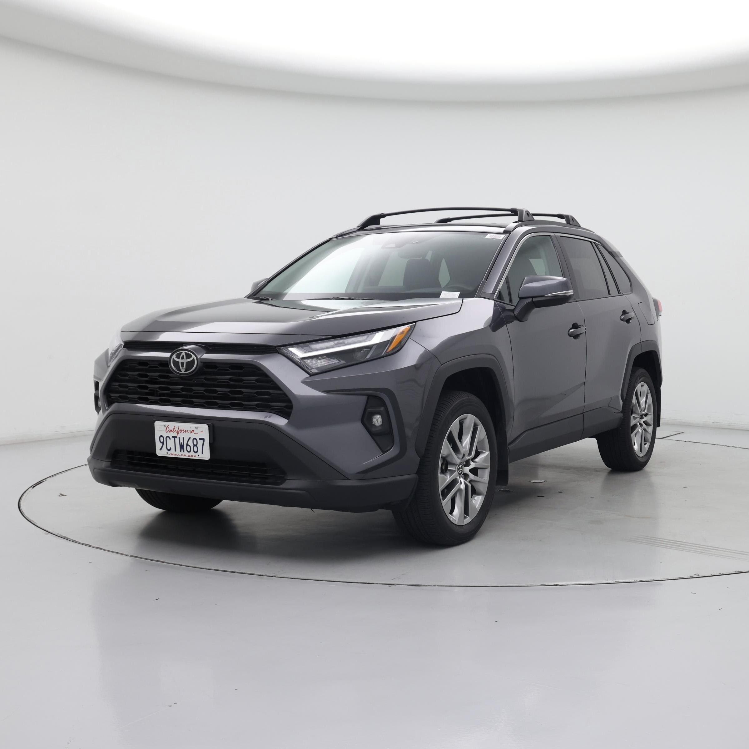 Thumbnail: 2022 Toyota RAV4 - 4