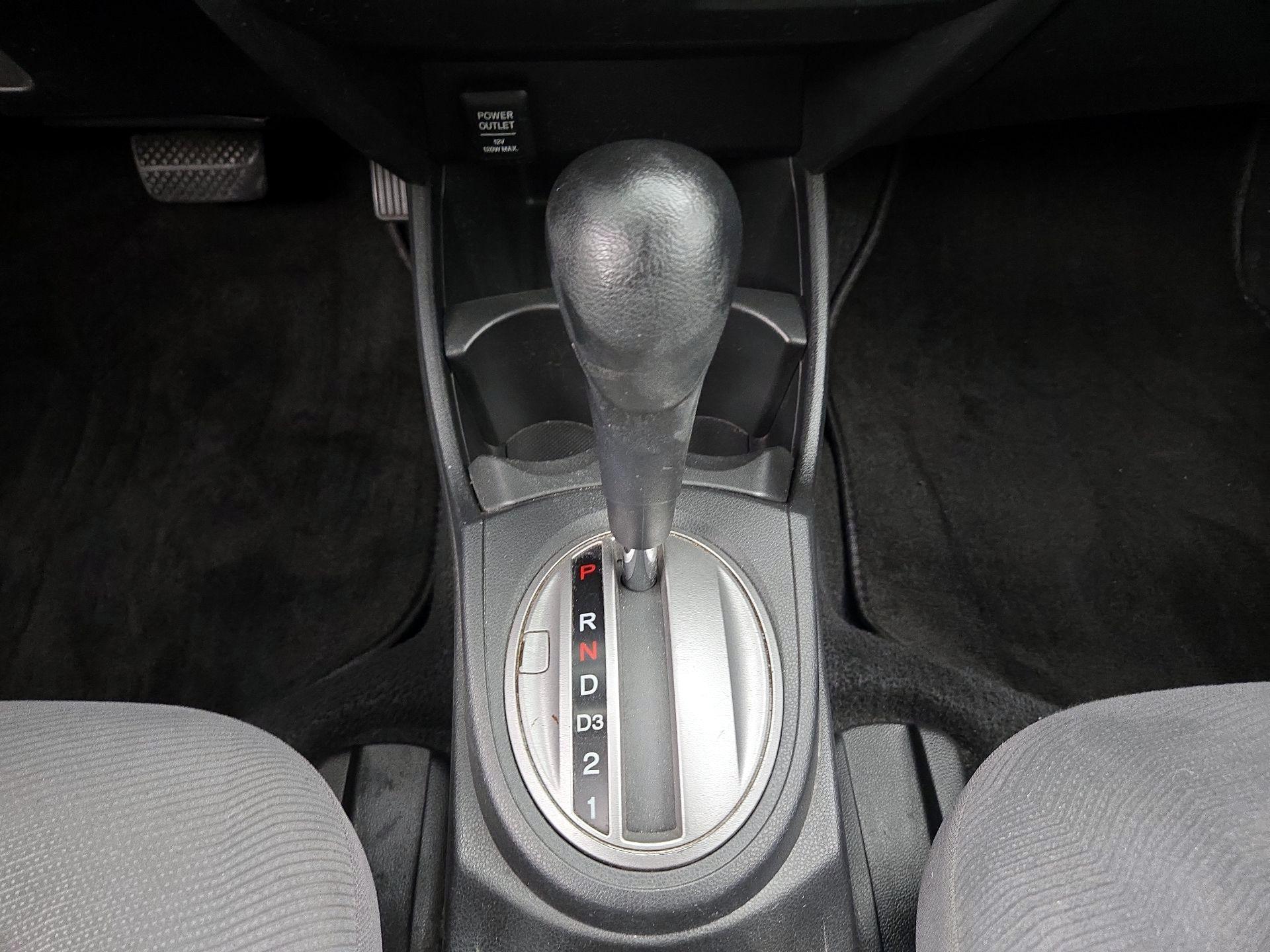 Thumbnail: 2013 Honda Fit - 16
