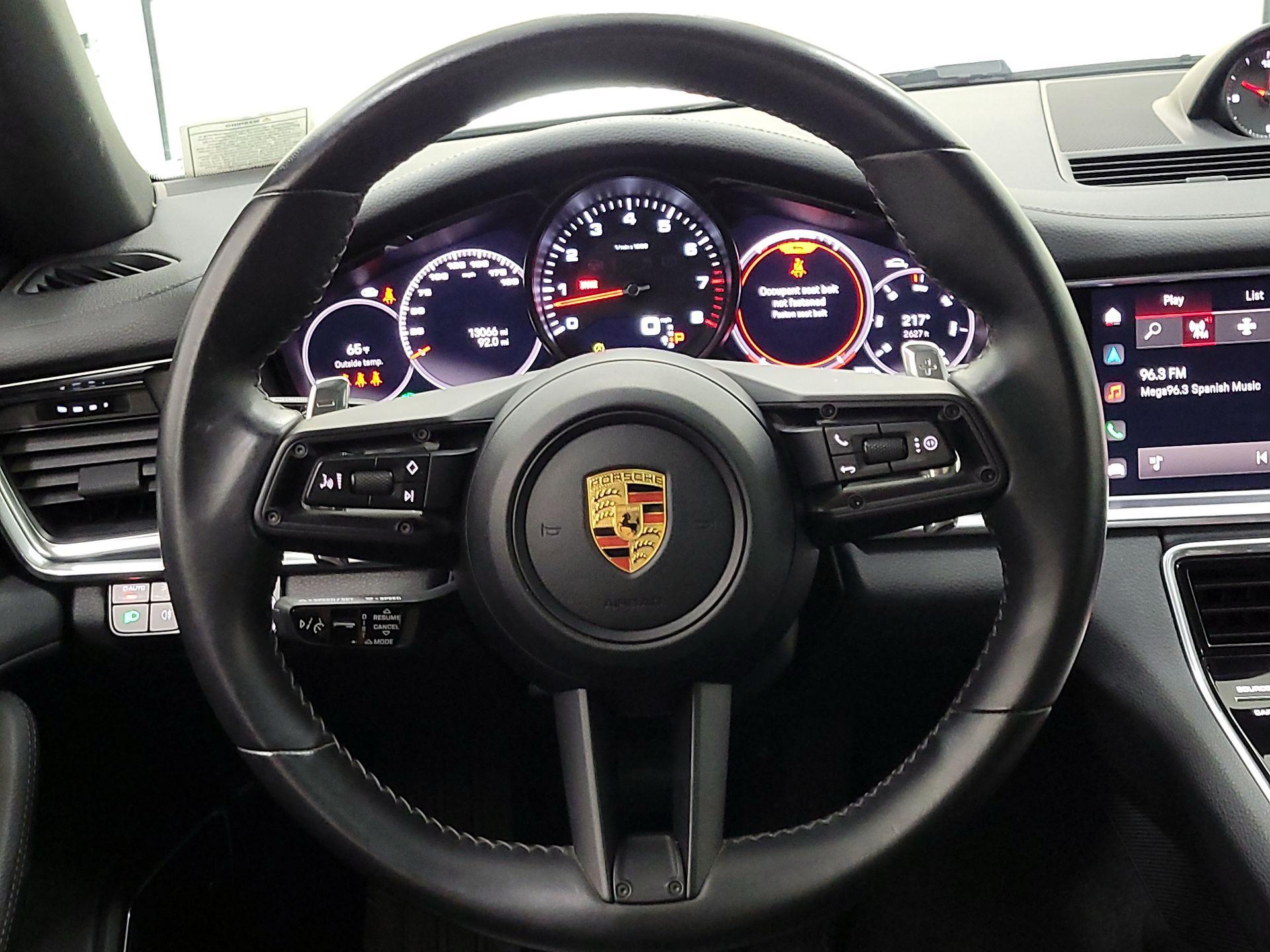 Thumbnail: 2023 Porsche Panamera - 10