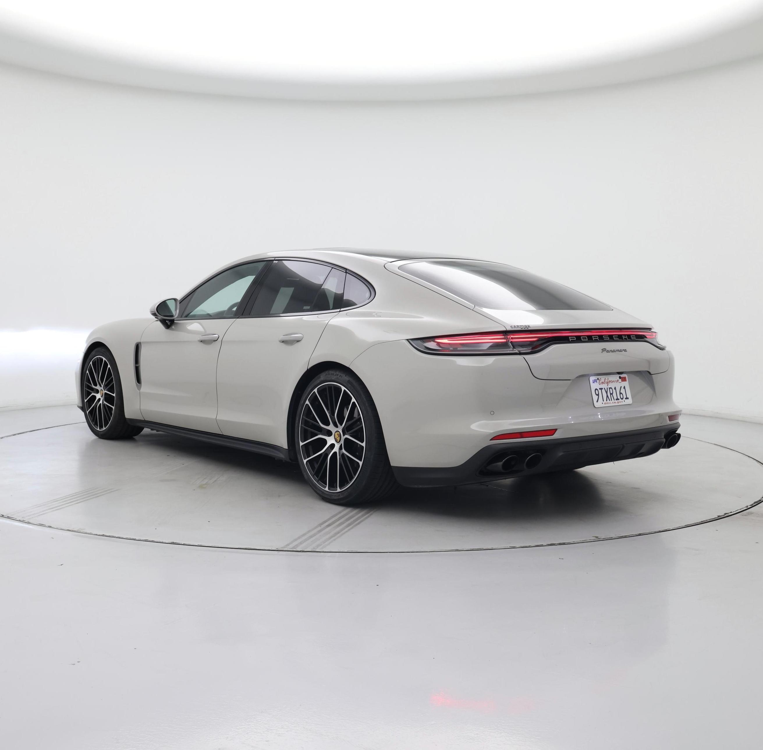 Thumbnail: 2023 Porsche Panamera - 2