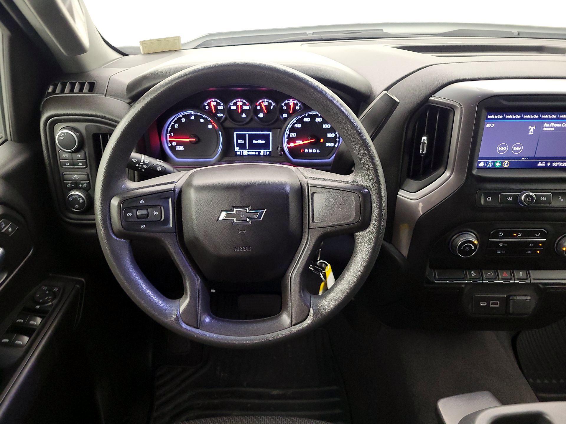 Thumbnail: 2021 Chevrolet Silverado 1500 - 10