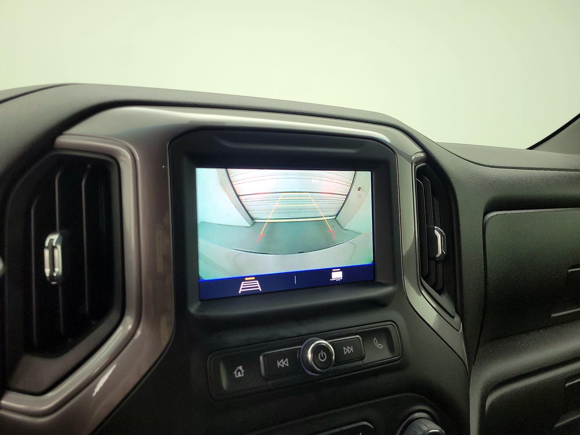 Thumbnail: 2021 Chevrolet Silverado 1500 - 14