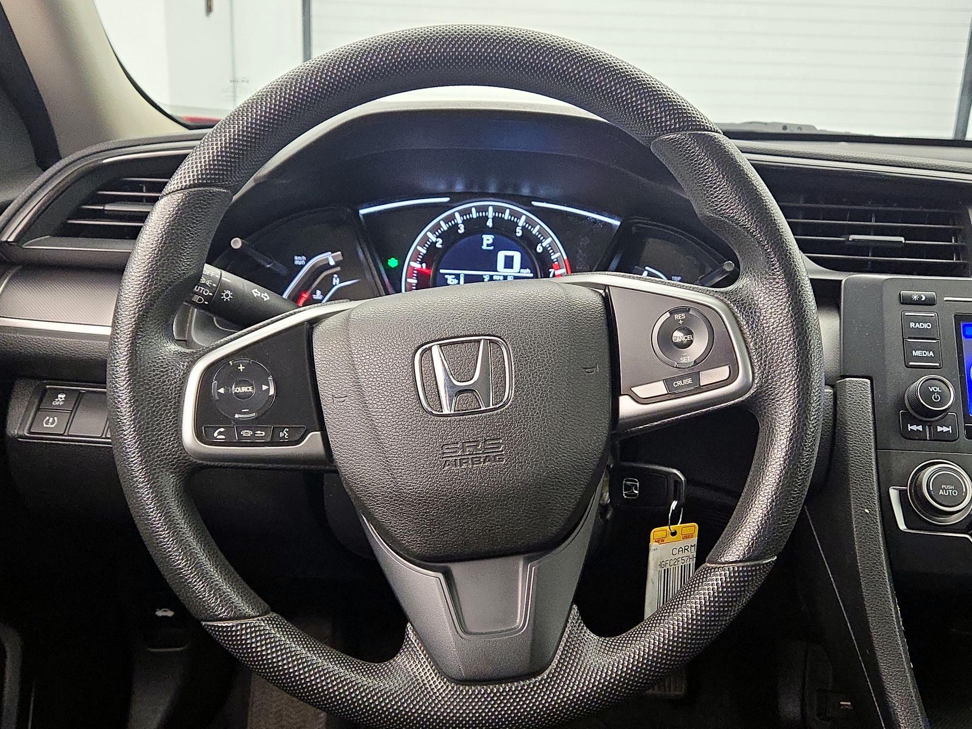 Thumbnail: 2017 Honda Civic - 10
