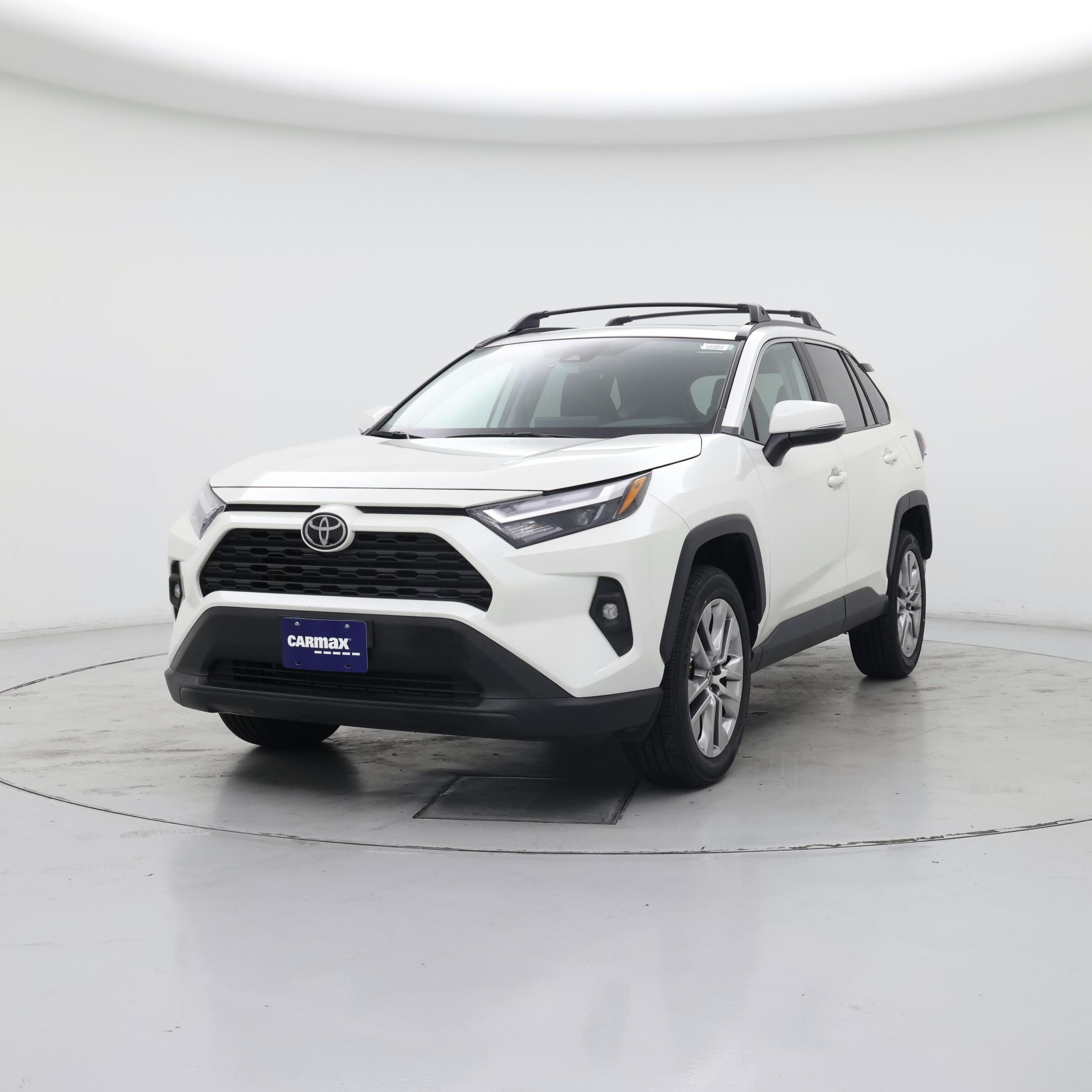 Thumbnail: 2022 Toyota RAV4 - 4