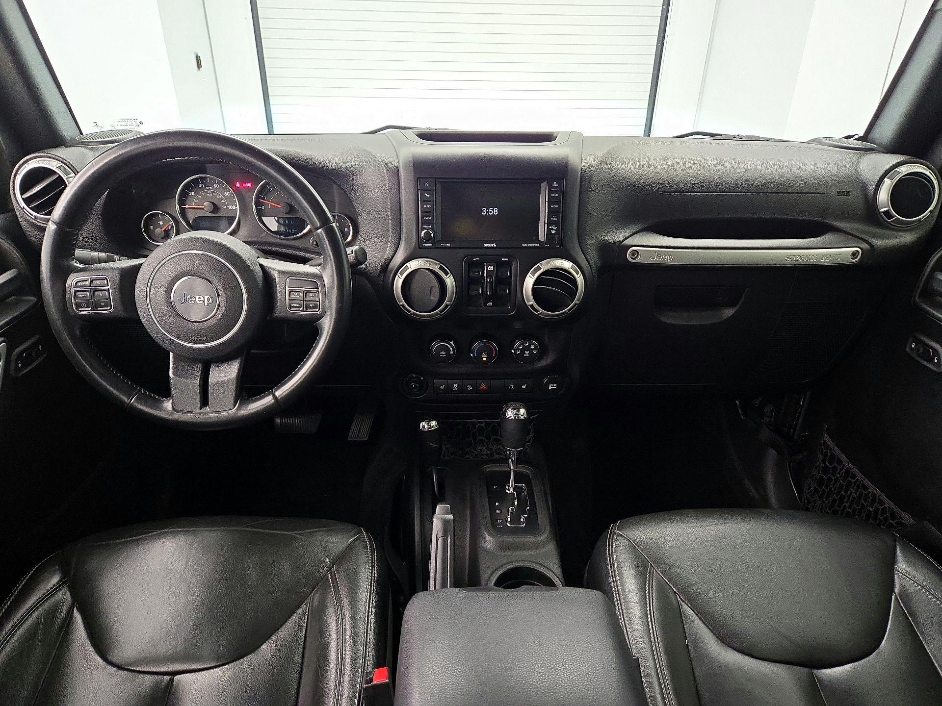 Thumbnail: 2017 Jeep Wrangler - 9