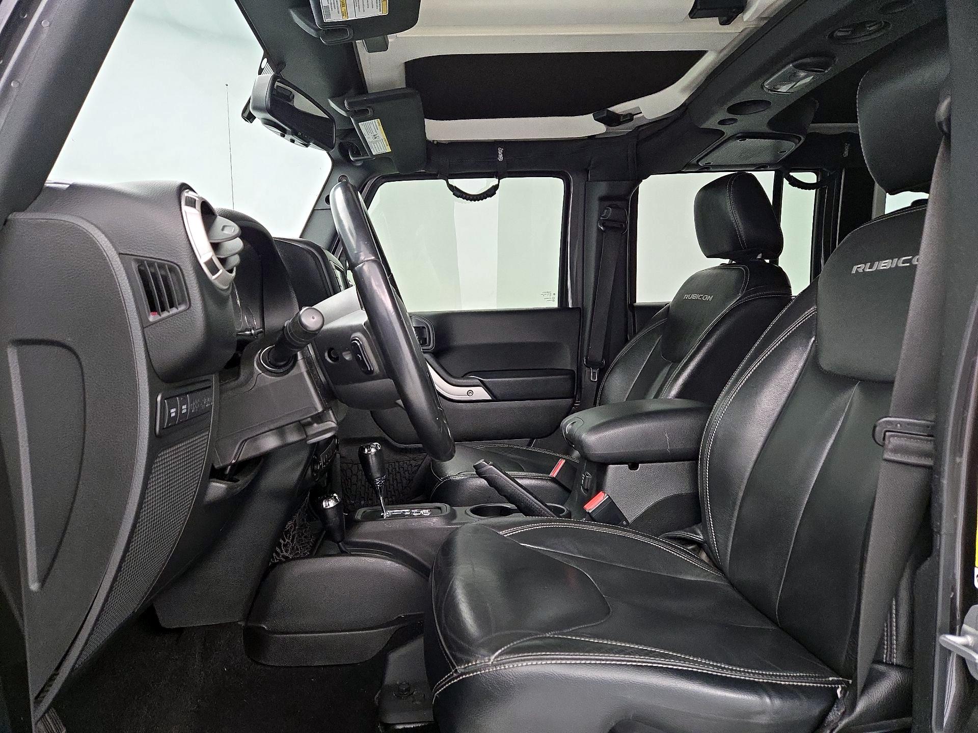 Thumbnail: 2017 Jeep Wrangler - 11