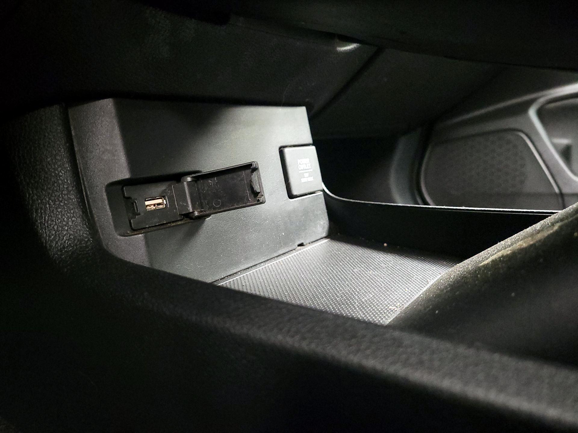 Thumbnail: 2019 Honda Civic - 18