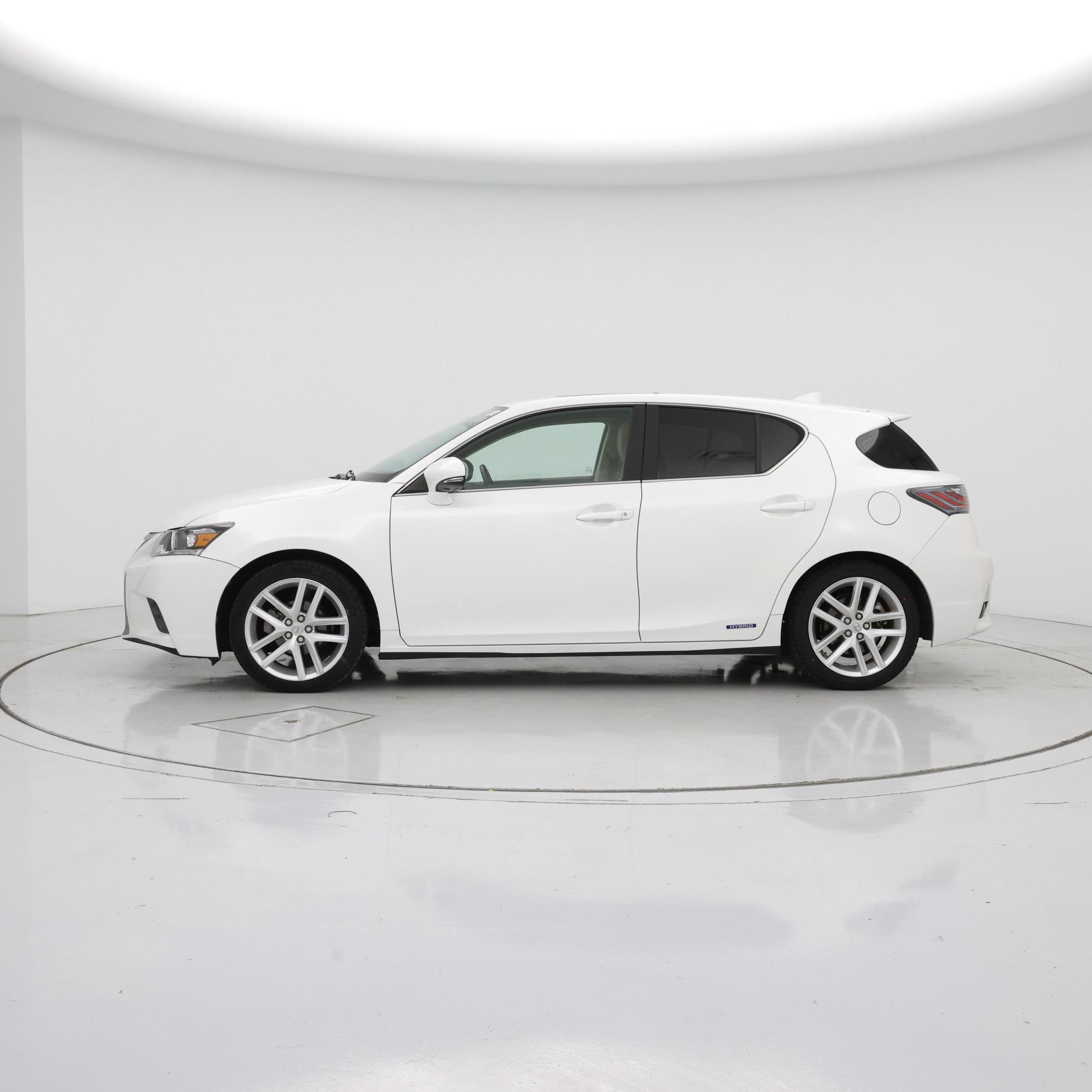 Thumbnail: 2014 Lexus CT - 3