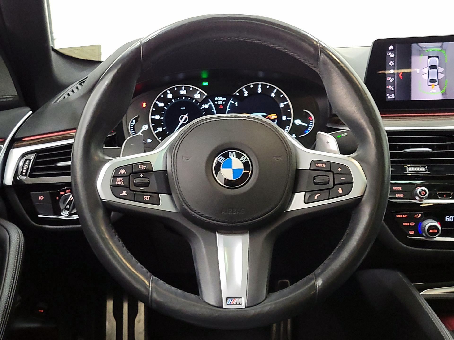 Thumbnail: 2019 BMW 5 Series - 10