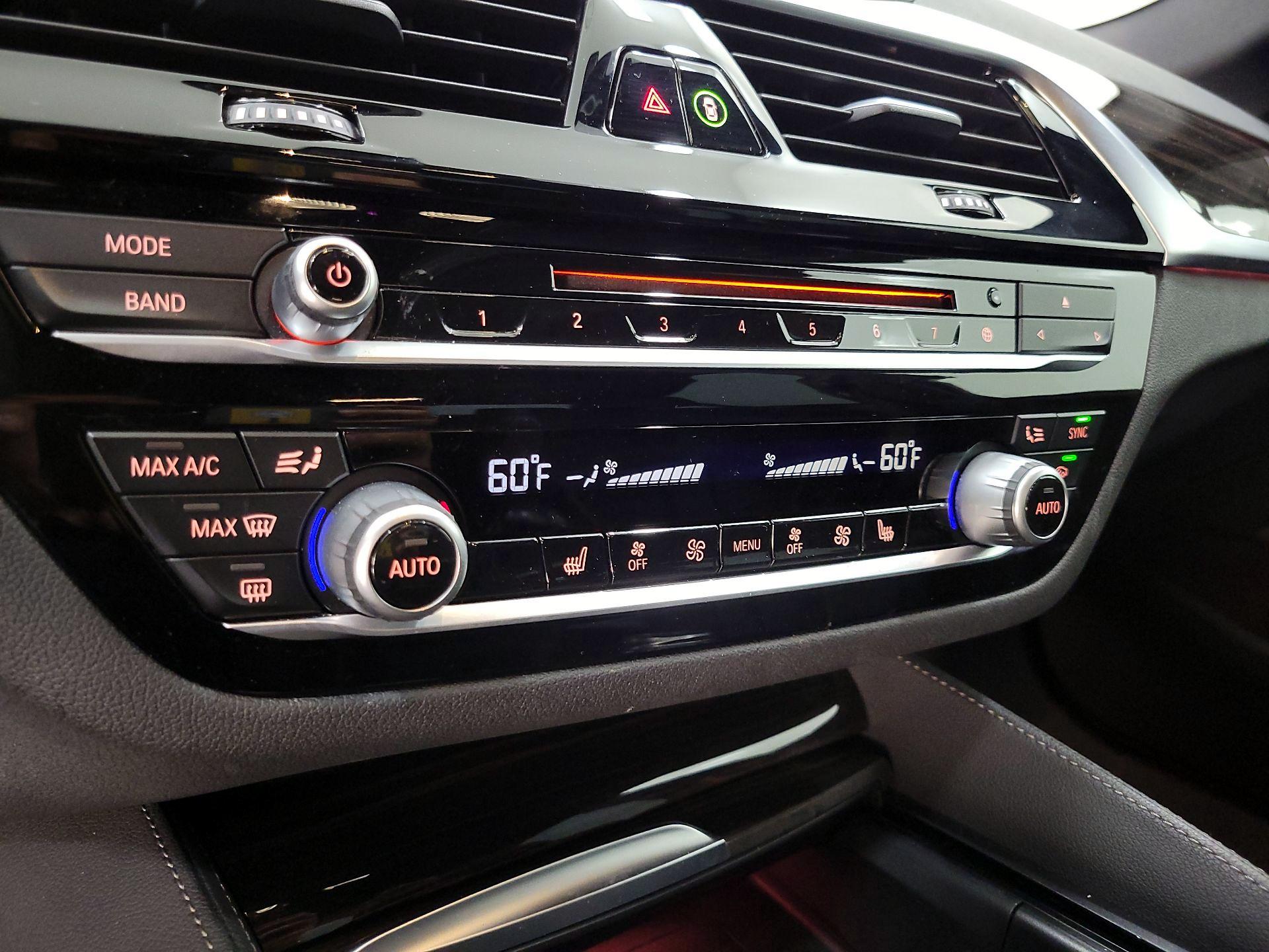 Thumbnail: 2019 BMW 5 Series - 16