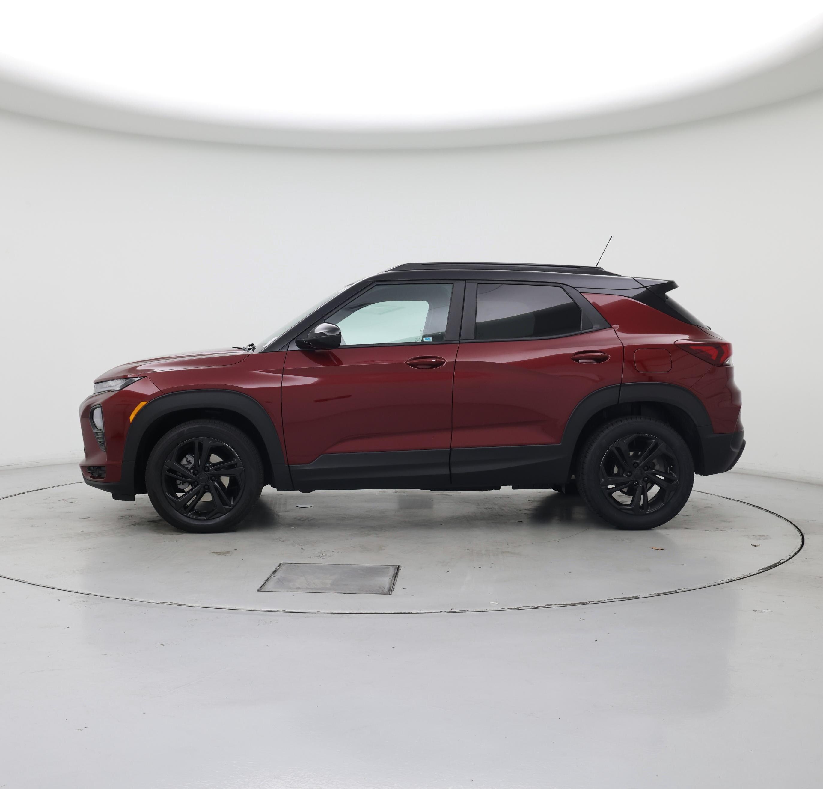Thumbnail: 2023 Chevrolet TrailBlazer - 3
