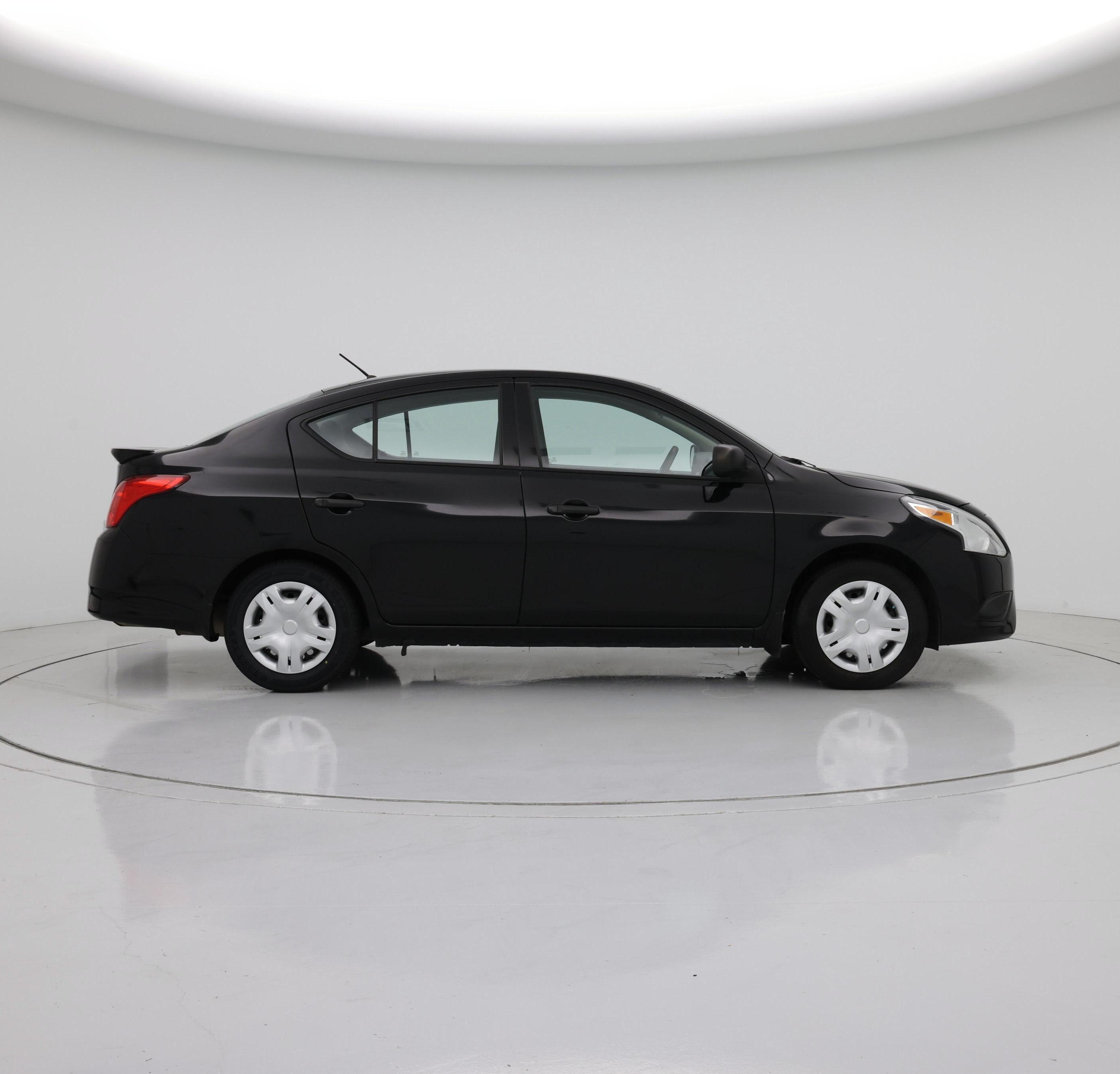 Thumbnail: 2015 Nissan Versa - 7