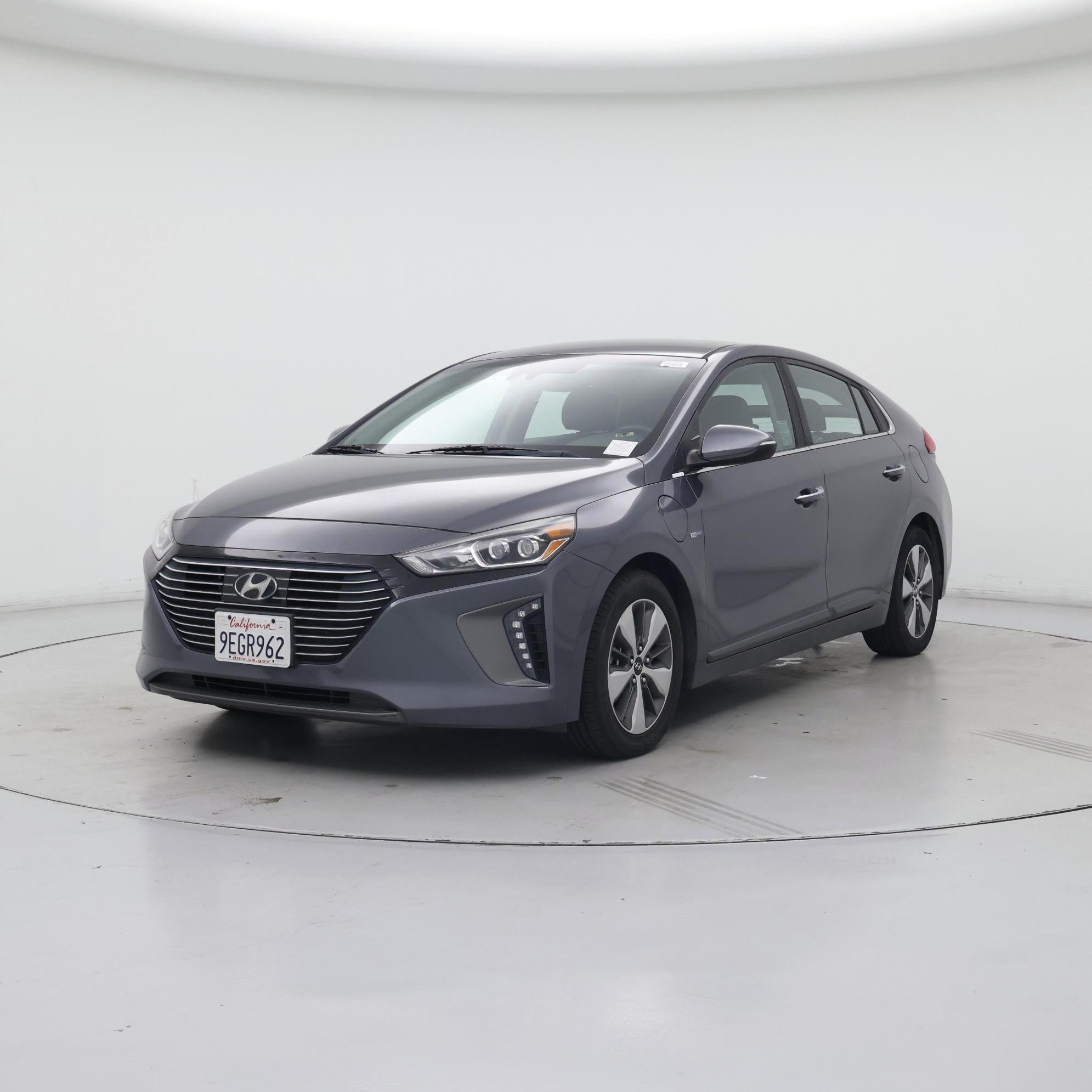 Thumbnail: 2019 Hyundai Ioniq - 4