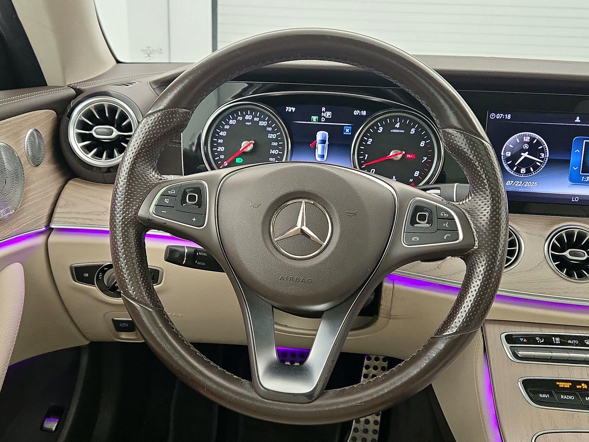 Thumbnail: 2018 Mercedes-Benz E-Class - 10
