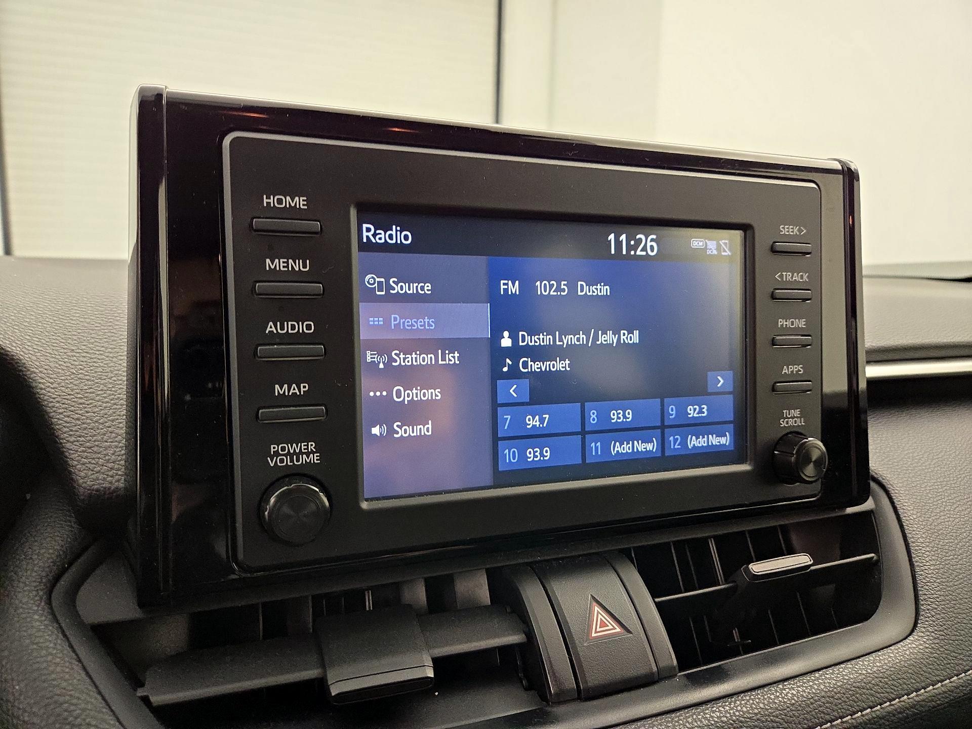 Thumbnail: 2019 Toyota RAV4 - 15