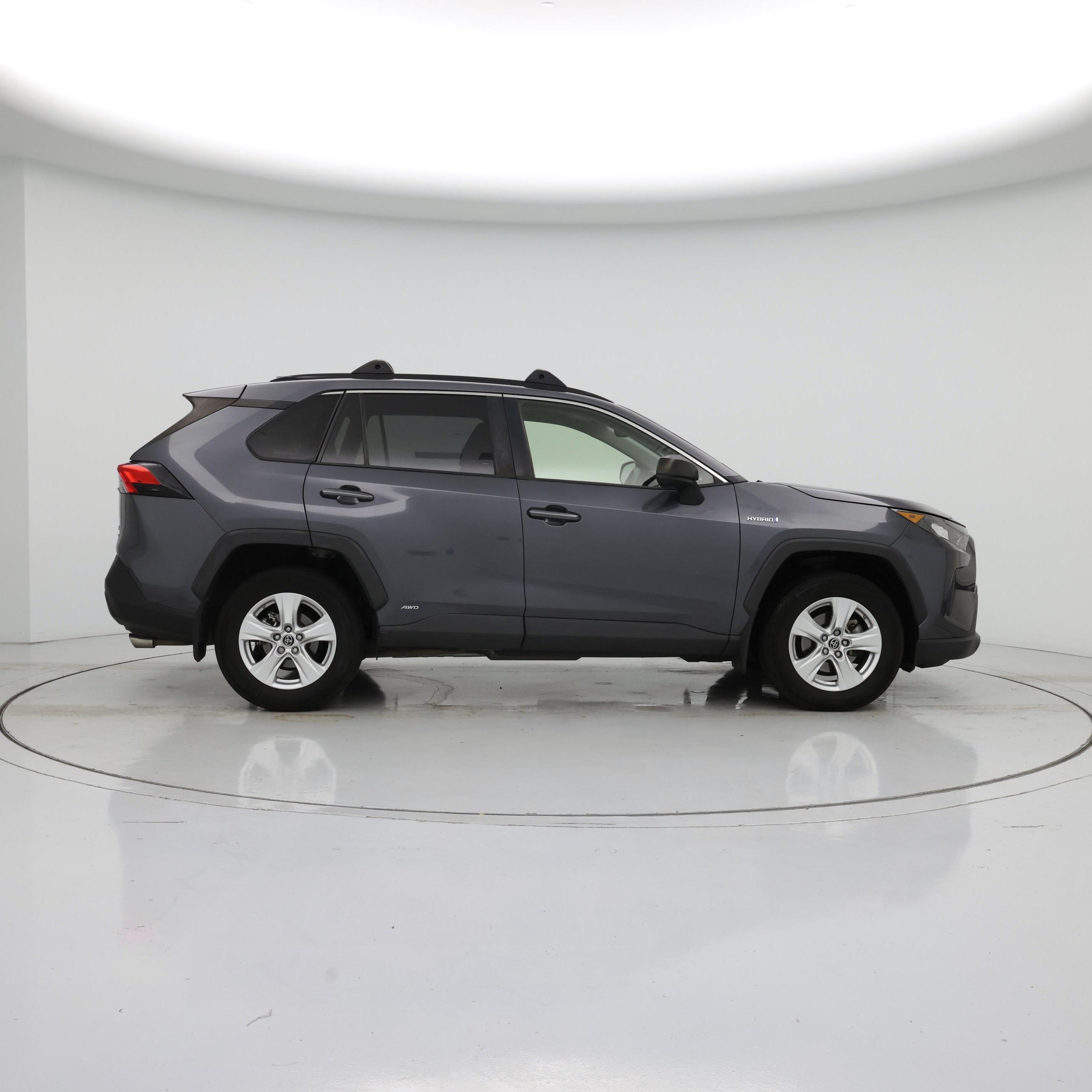 Thumbnail: 2019 Toyota RAV4 - 7