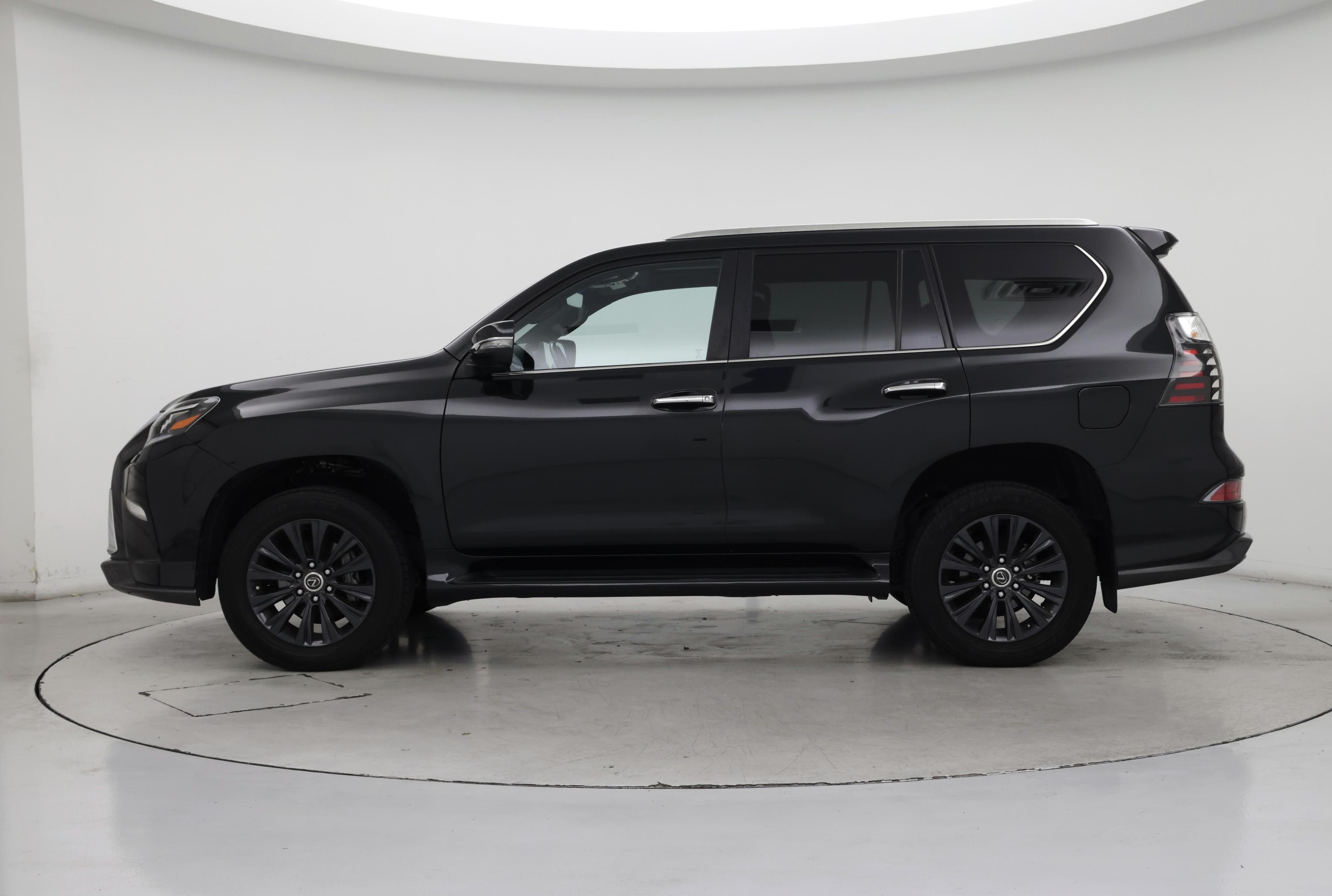 Thumbnail: 2023 Lexus GX - 3