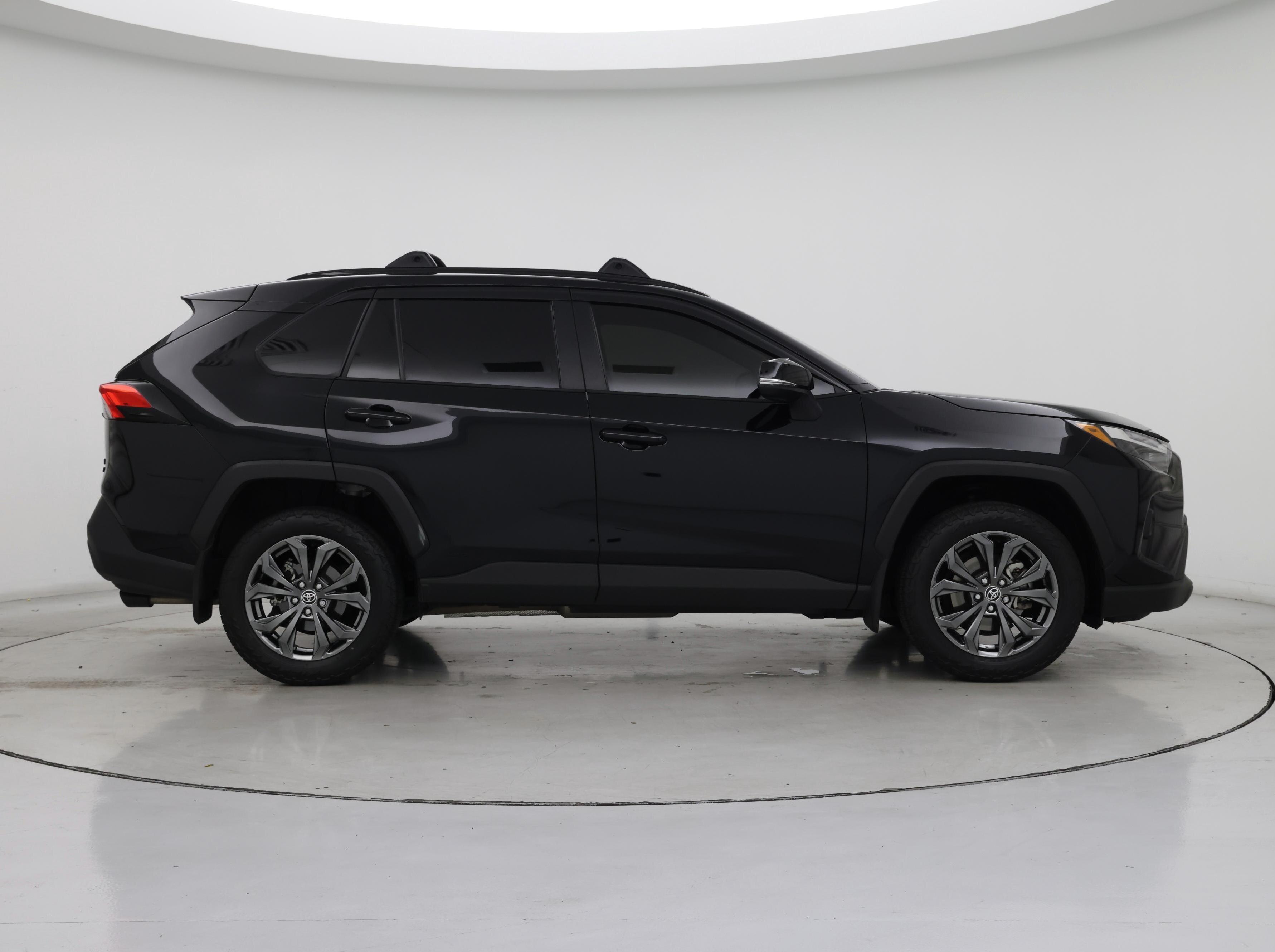 Thumbnail: 2024 Toyota RAV4 - 7