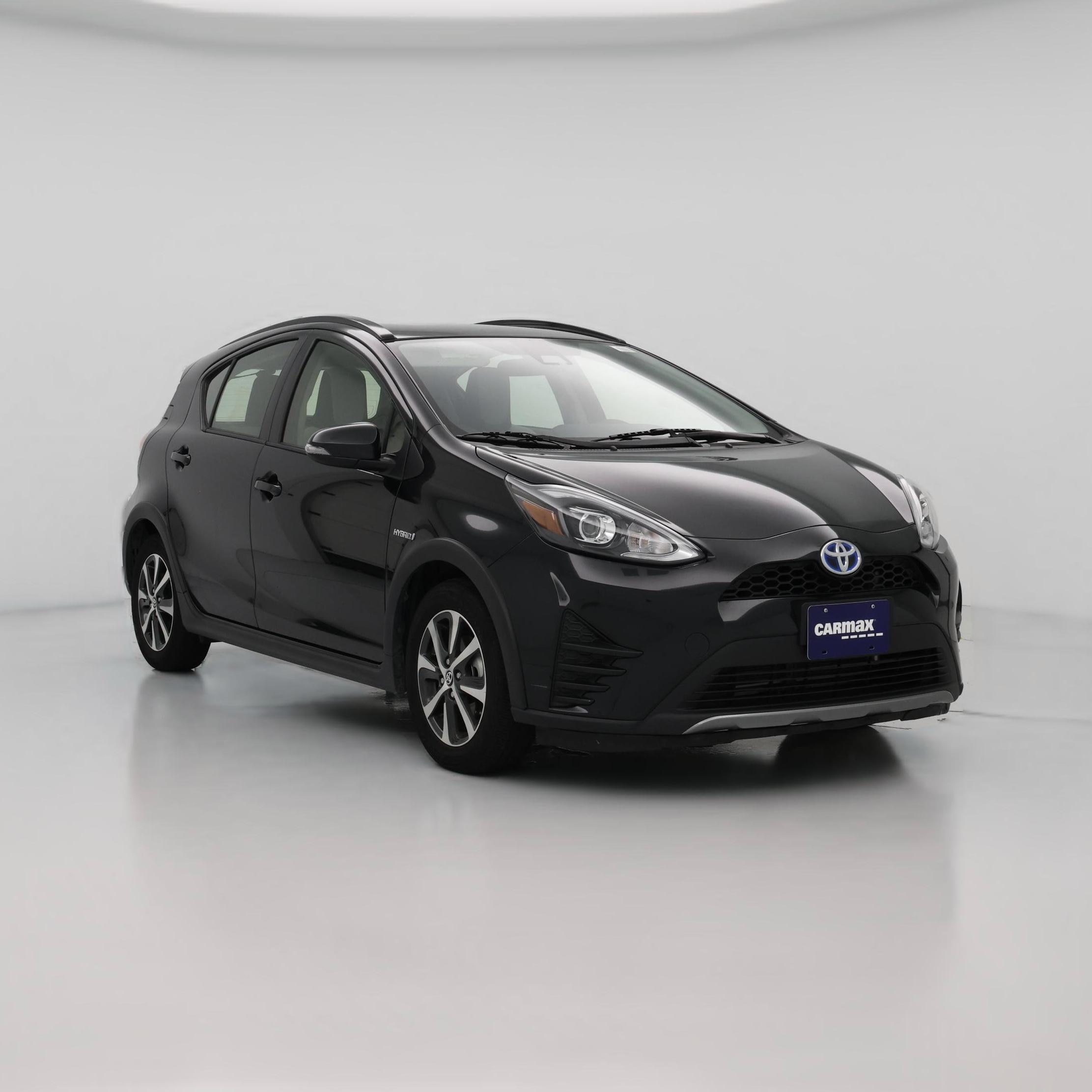 Thumbnail: 2018 Toyota Prius c - 1