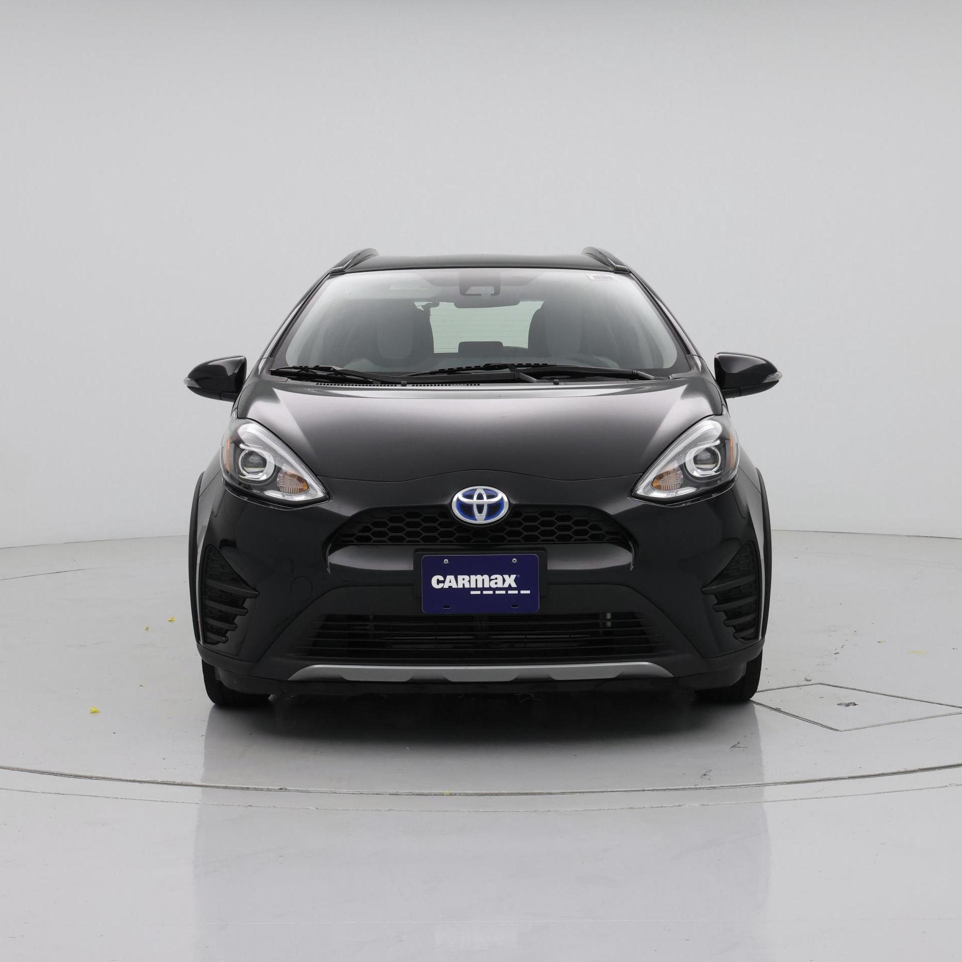 Thumbnail: 2018 Toyota Prius c - 5