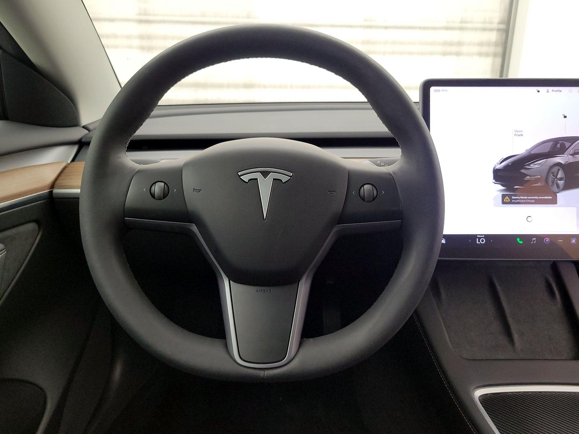Thumbnail: 2023 Tesla Model 3 - 10