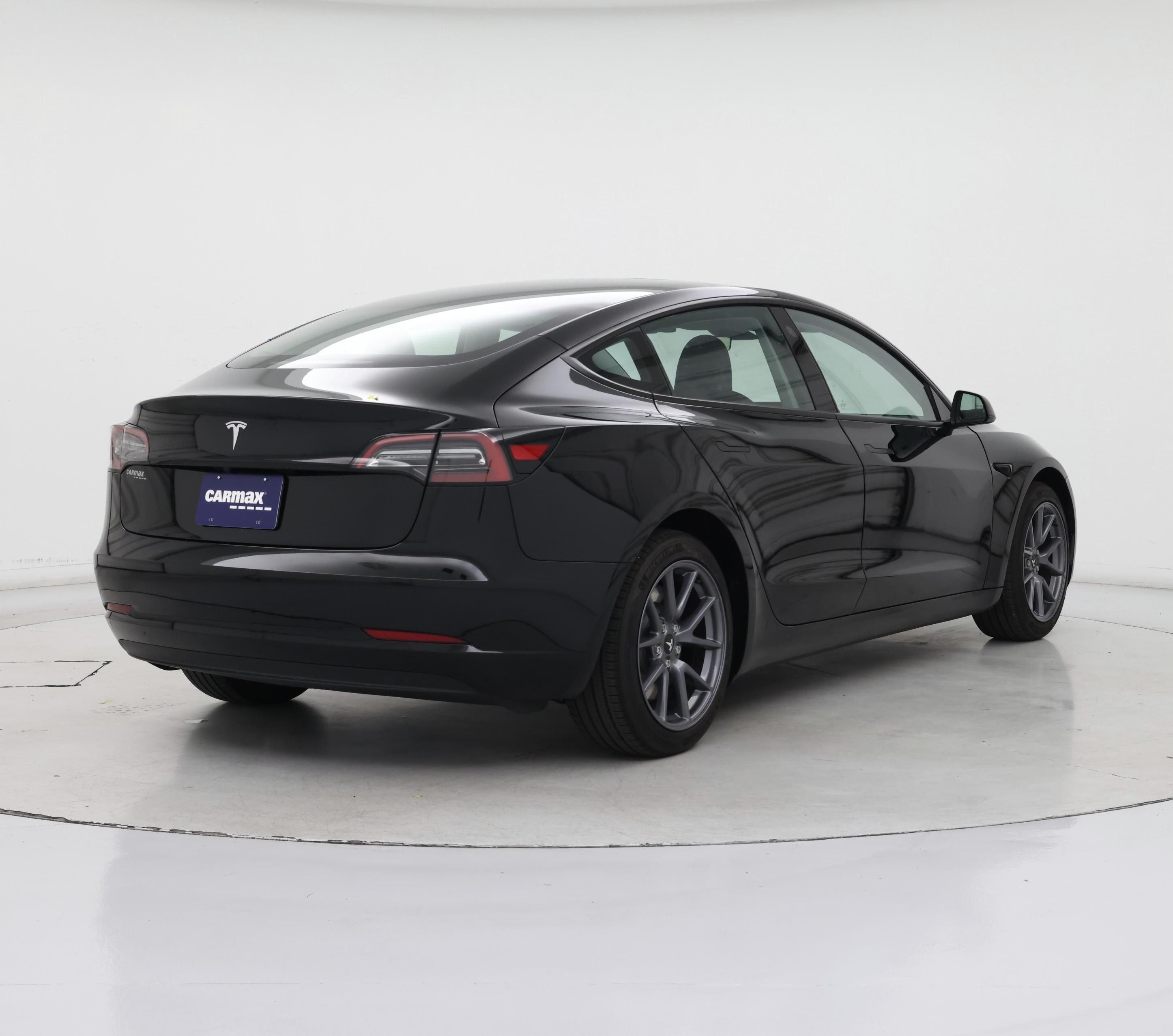 Thumbnail: 2023 Tesla Model 3 - 8