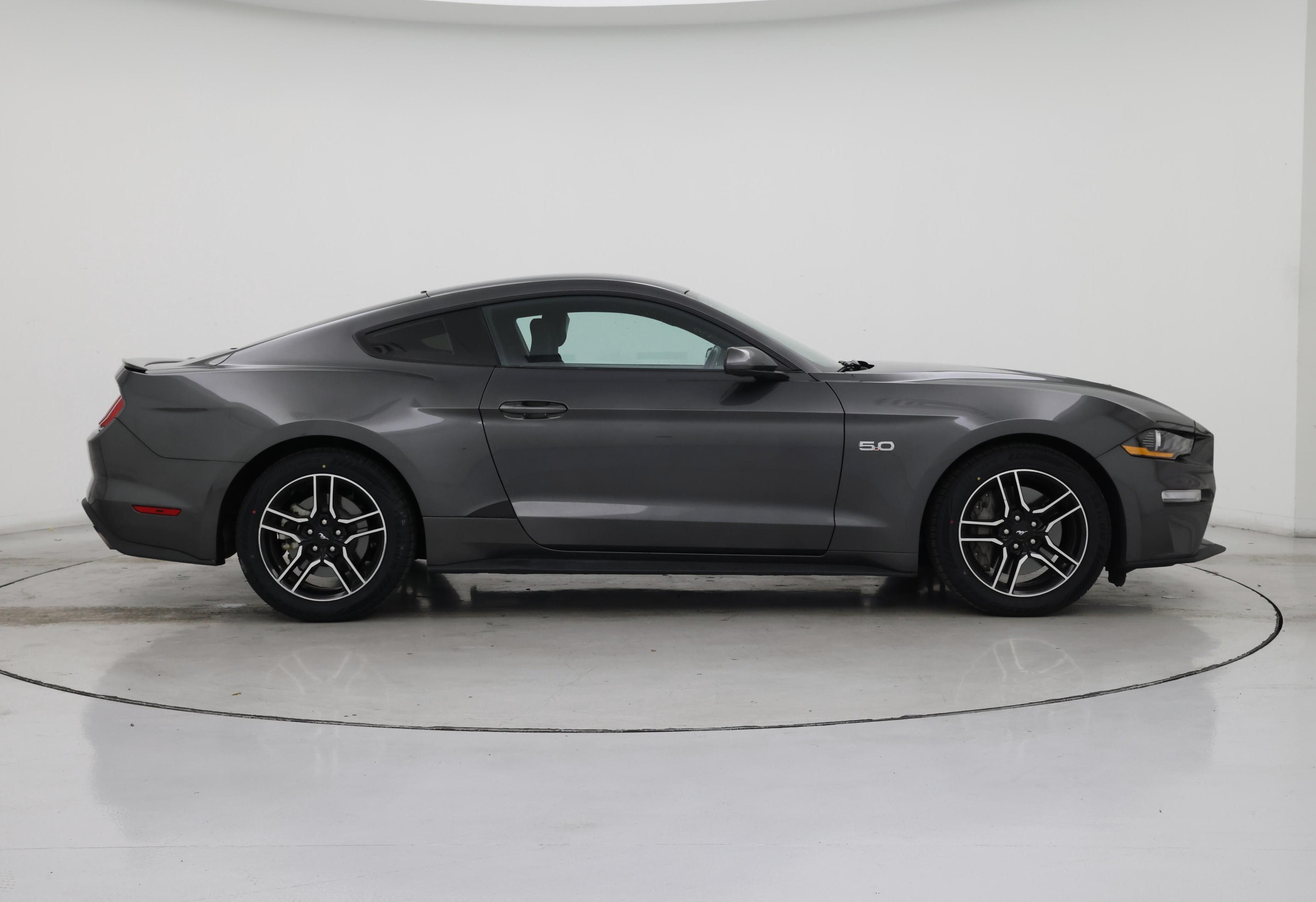 Thumbnail: 2018 Ford Mustang - 7