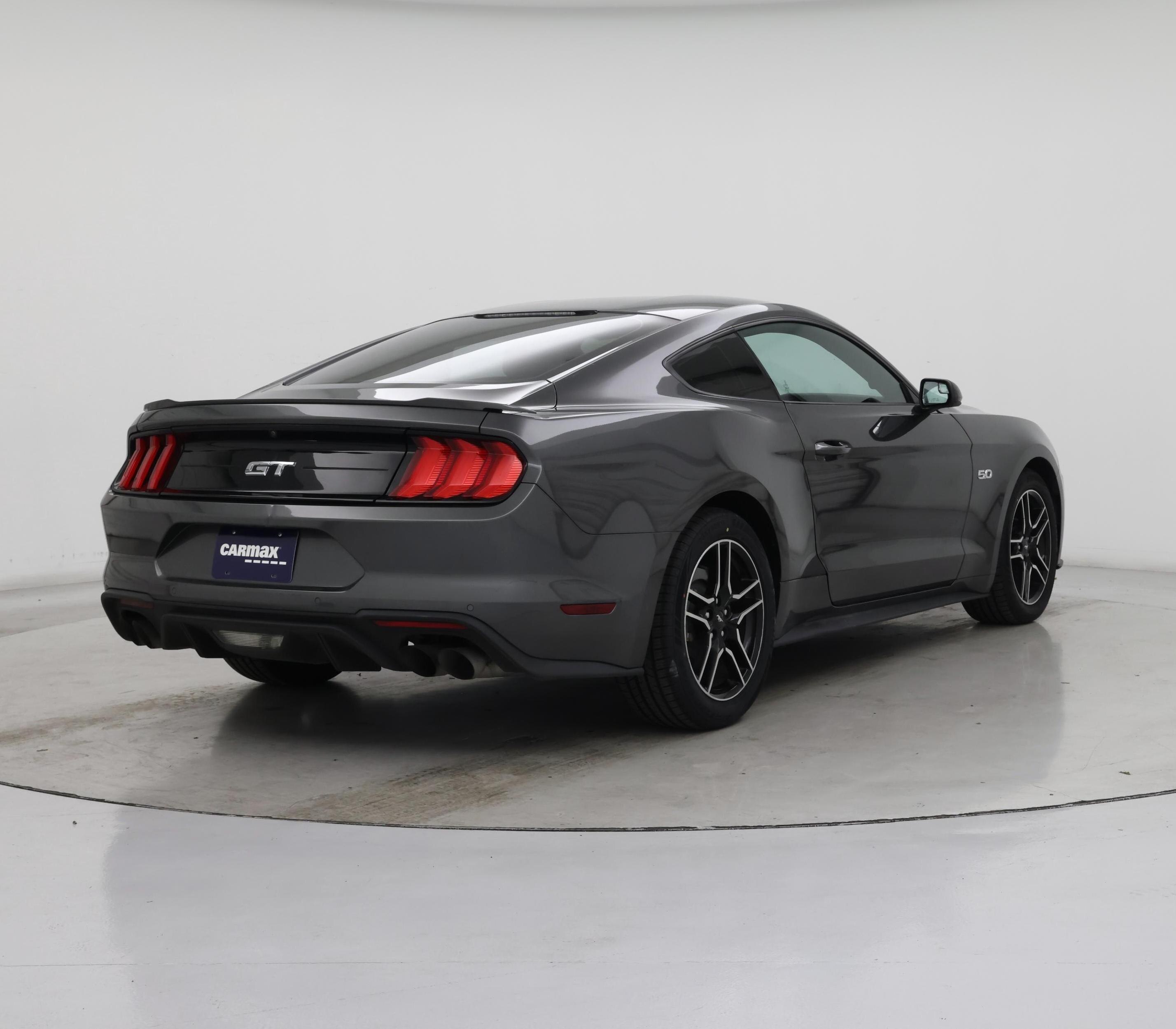 Thumbnail: 2018 Ford Mustang - 8
