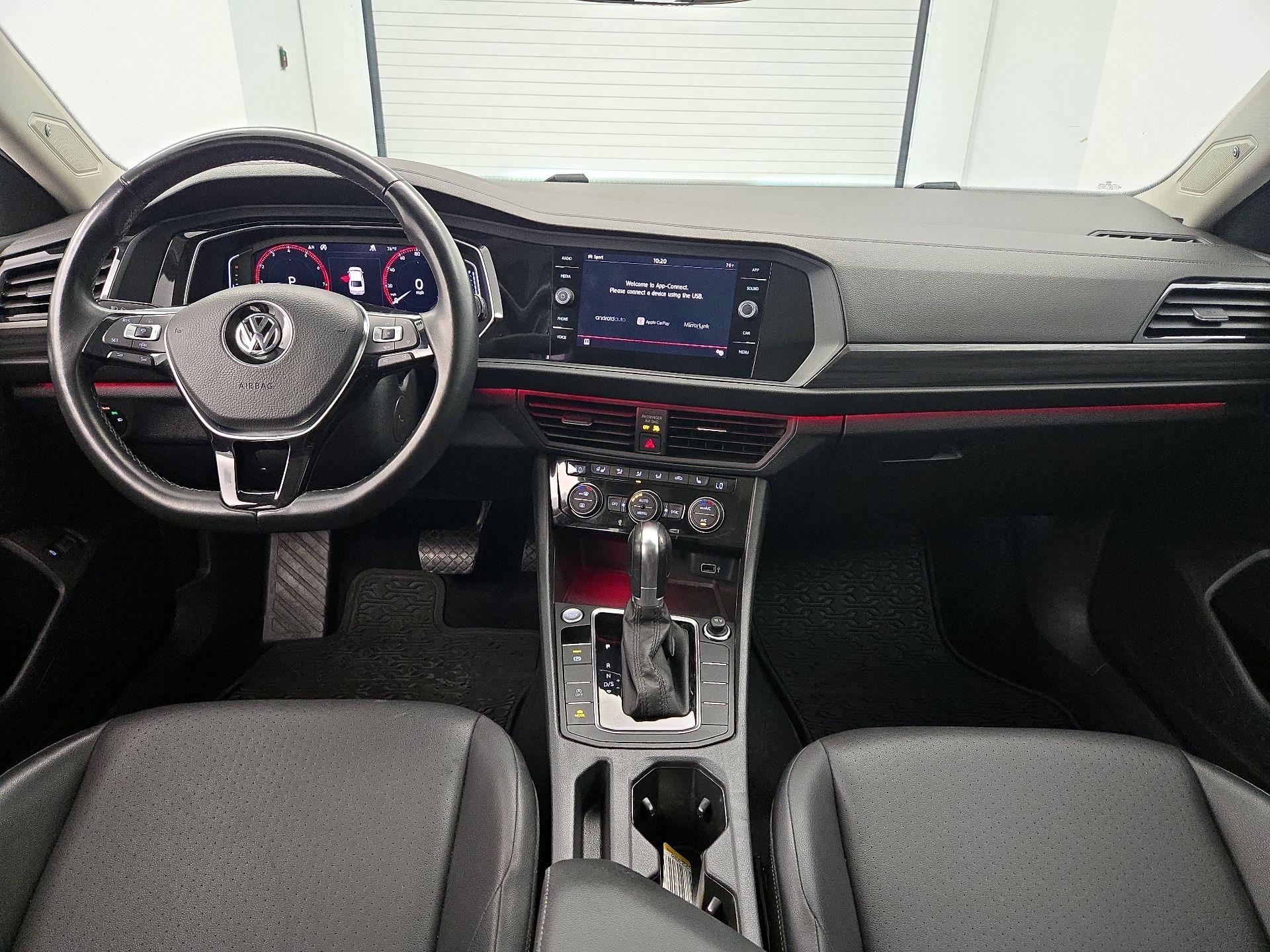 Thumbnail: 2019 Volkswagen Jetta - 9